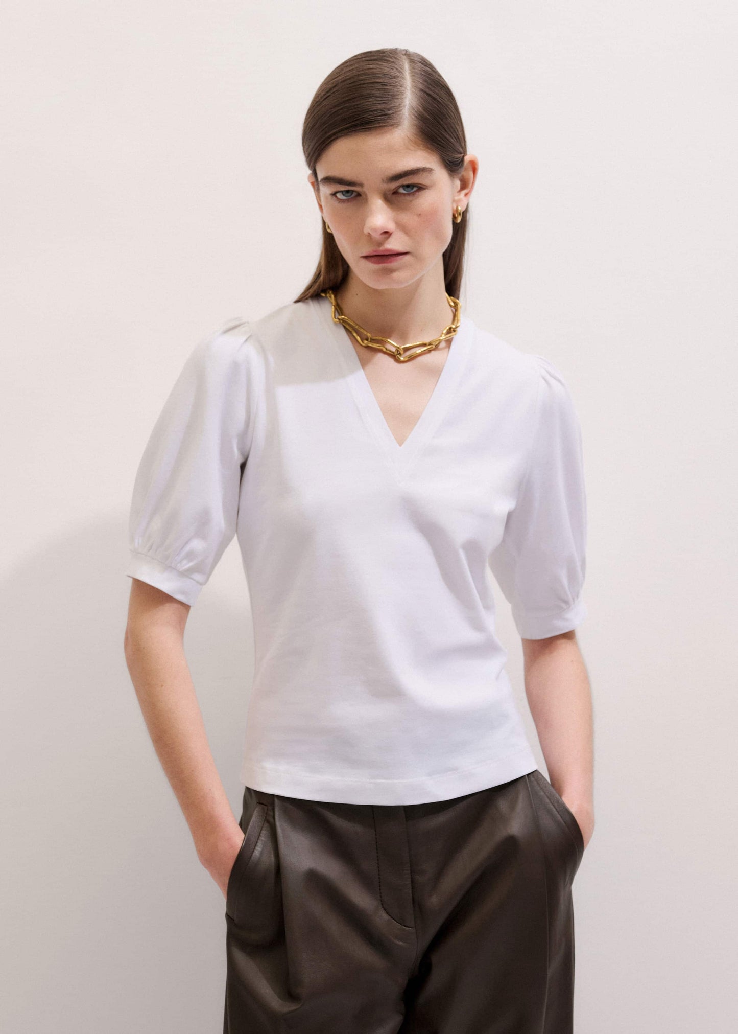 ME and EM Clothing White Feminine Sleeve V-Neck Tee
