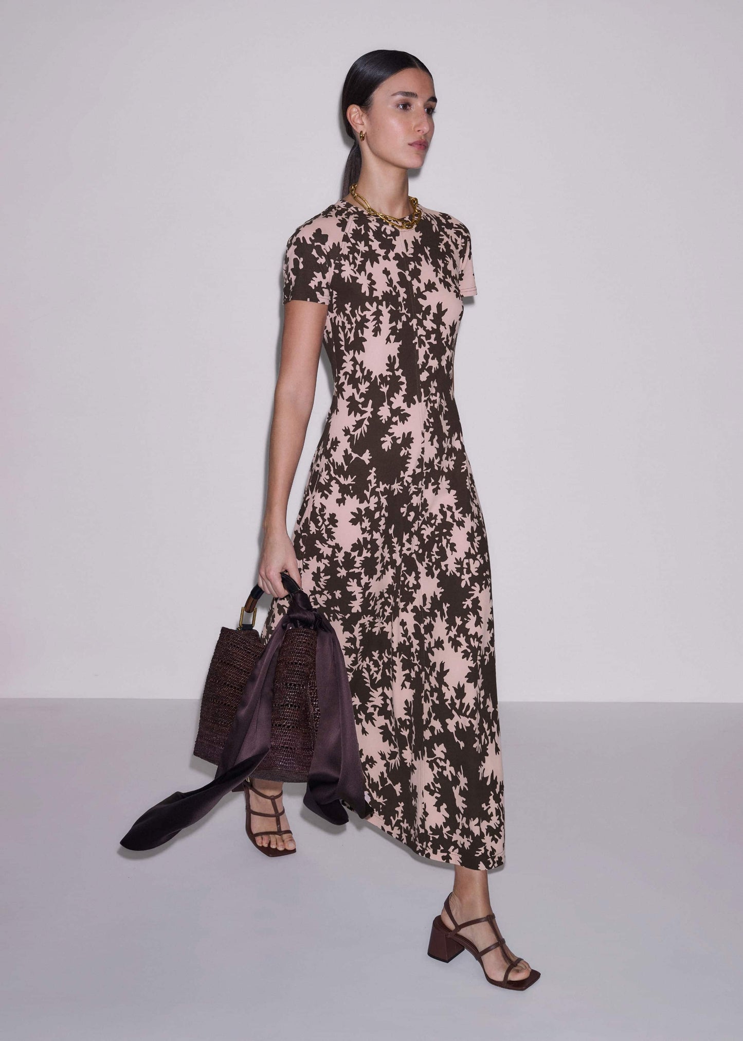 ME and EM Clothing Pink Speckled Bloom Print Contour Maxi Dress