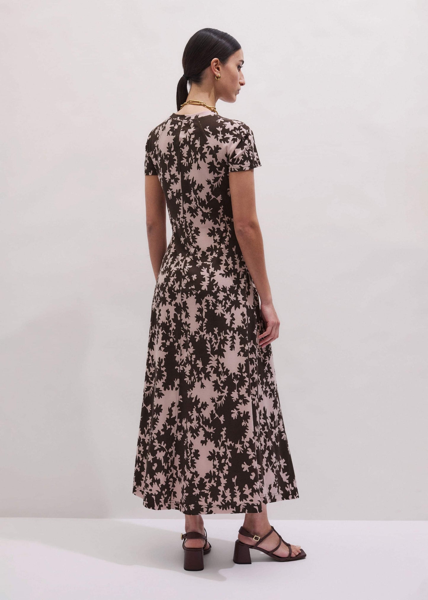 ME and EM Clothing Pink Speckled Bloom Print Contour Maxi Dress