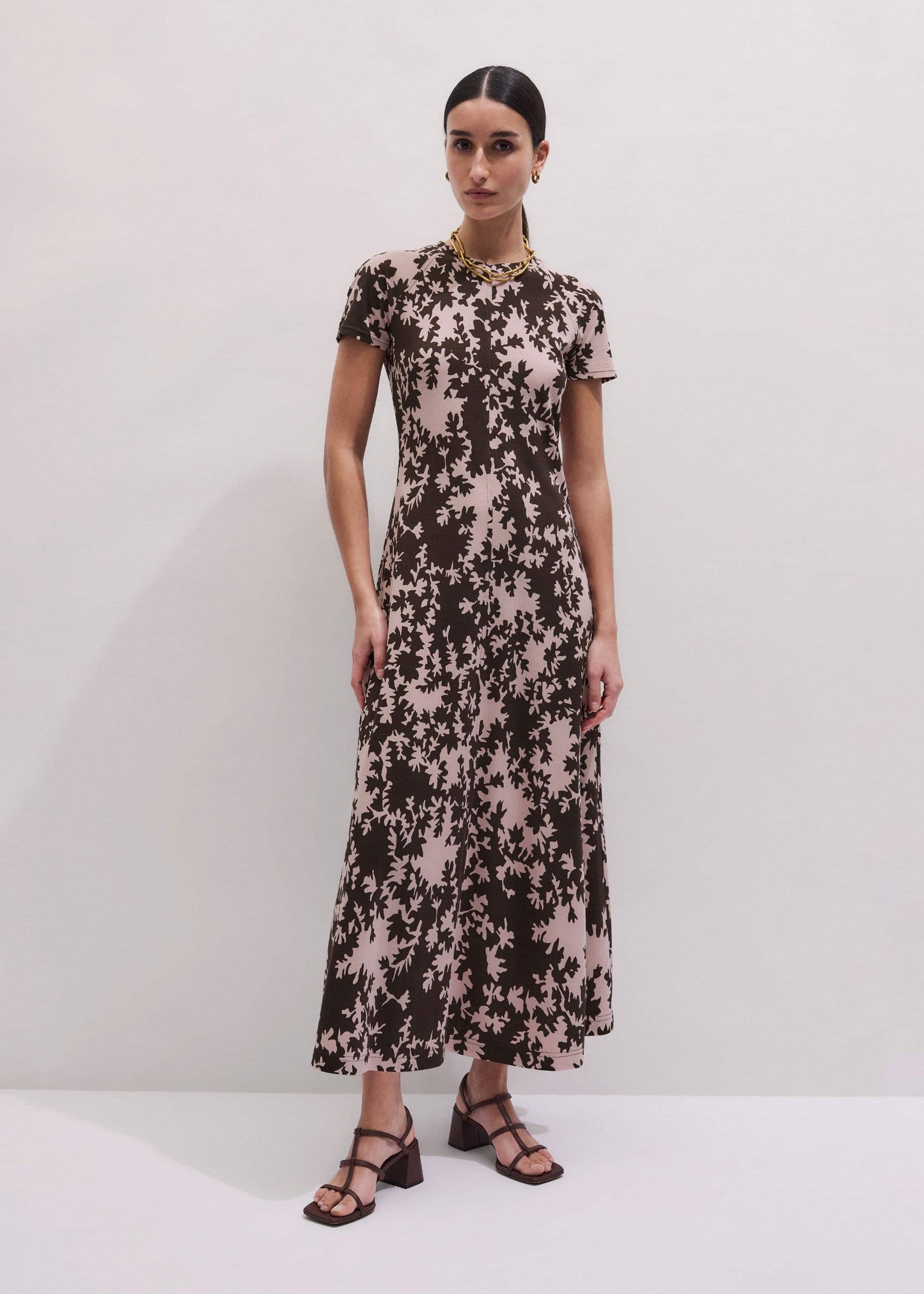 ME and EM Clothing Pink Speckled Bloom Print Contour Maxi Dress