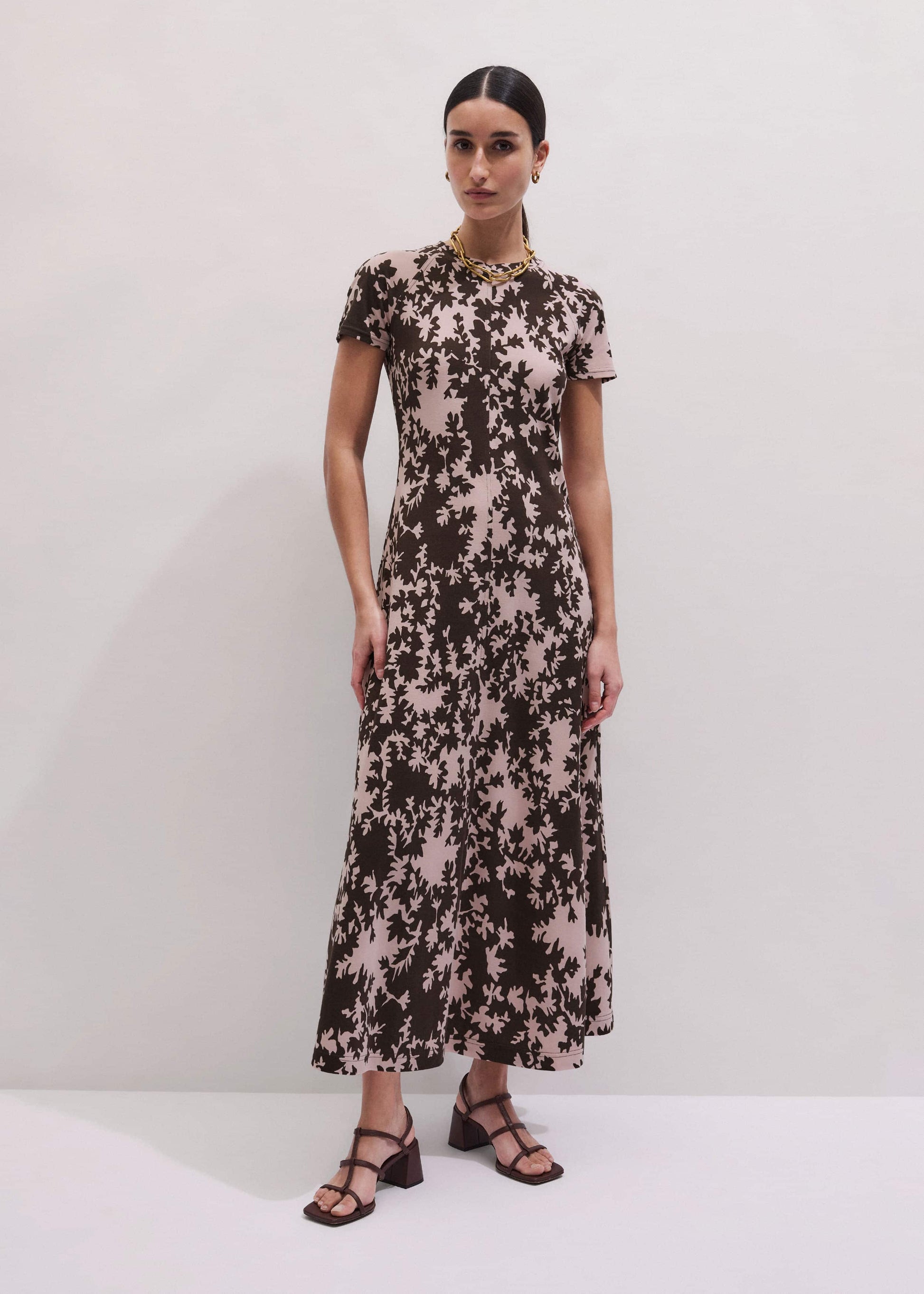 ME and EM Clothing Pink Speckled Bloom Print Contour Maxi Dress