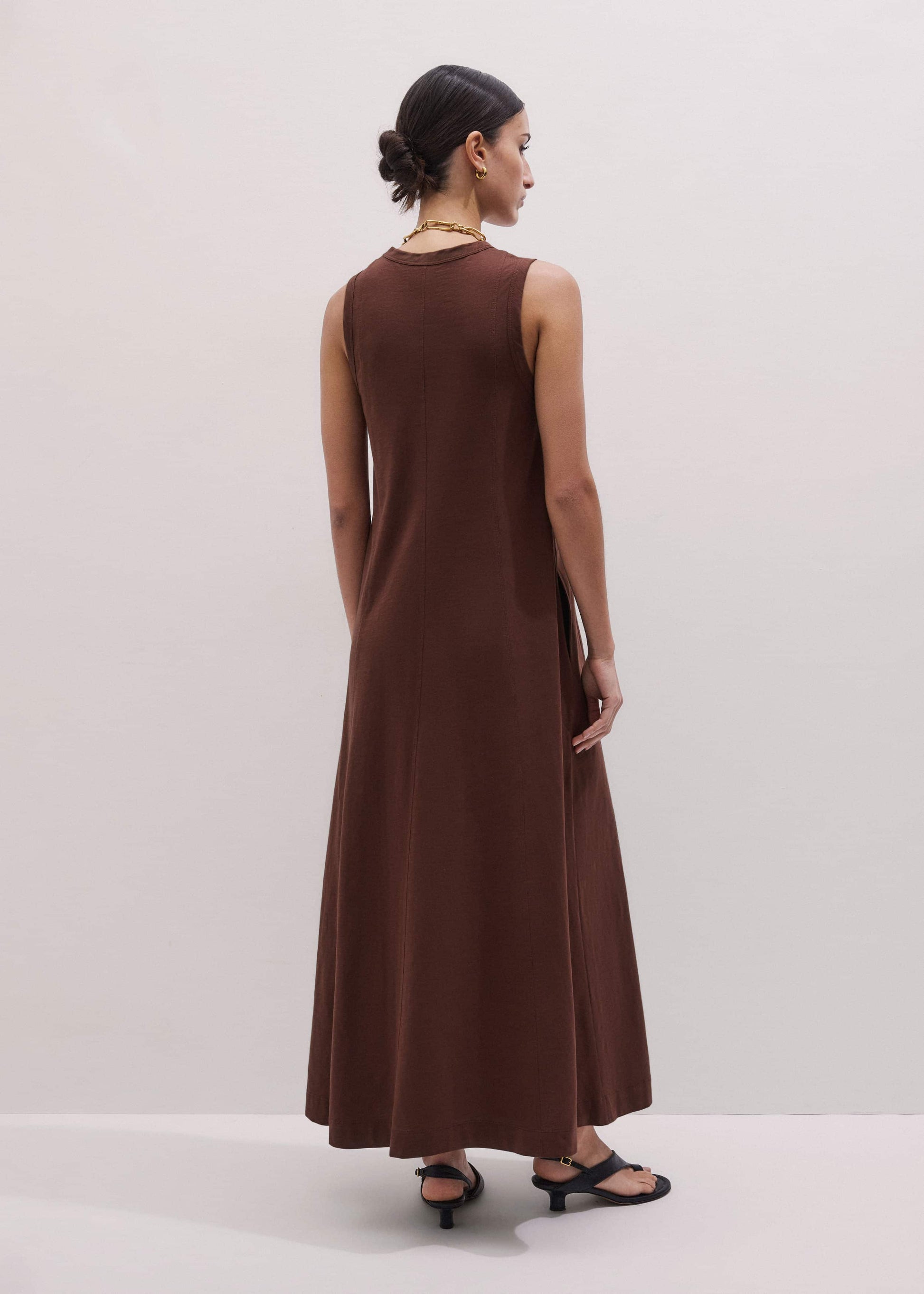 ME and EM Clothing Cinnamon Brown Maxi Swing Dress