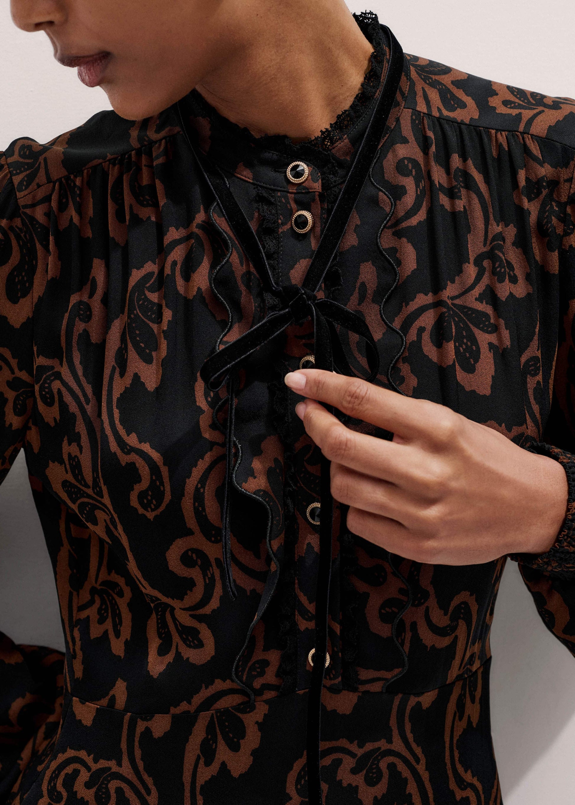 ME and EM Clothing Black Floral Scroll Print Crepe Signature Maxi Dress