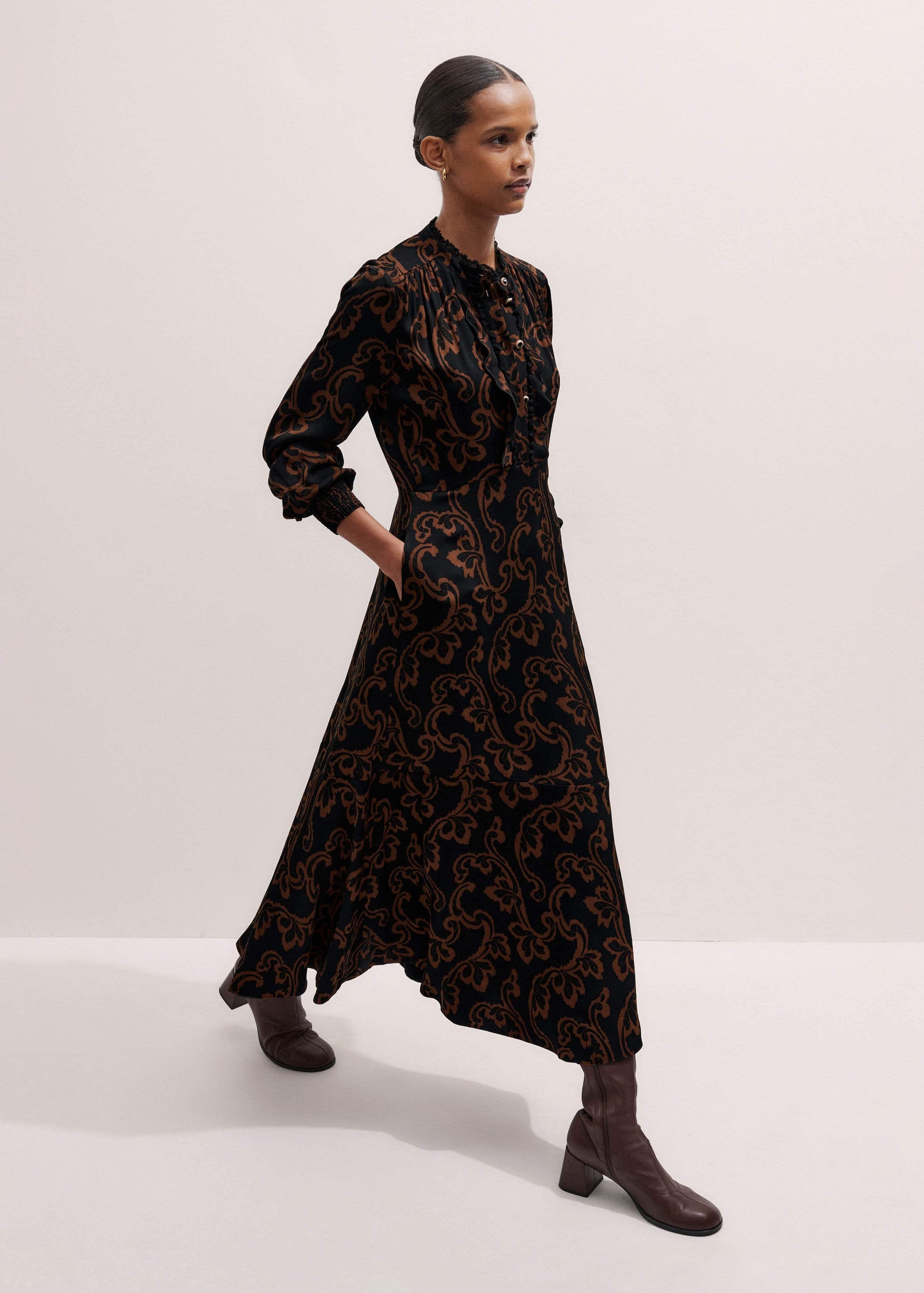 ME and EM Clothing Black Floral Scroll Print Crepe Signature Maxi Dress
