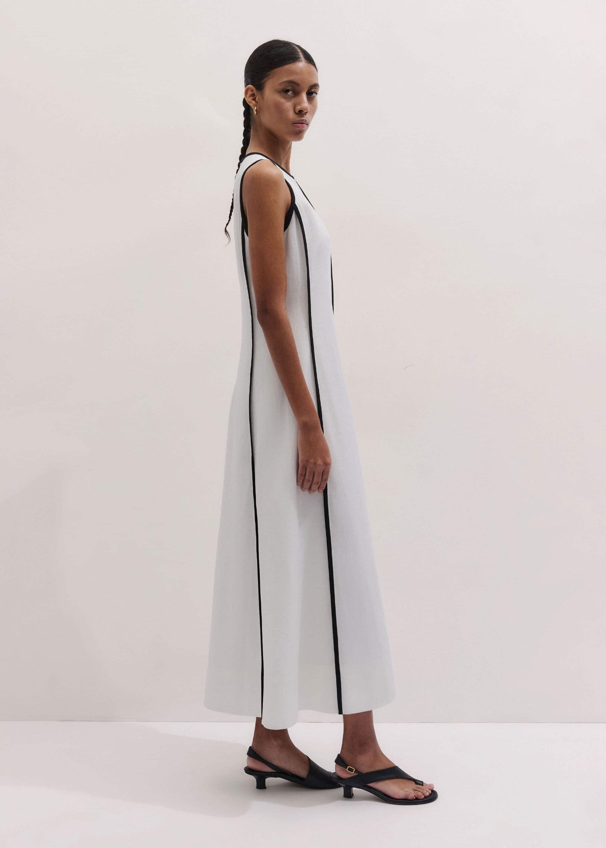 ME and EM Clothing White Crease-Less Linen Effortless Maxi Dress