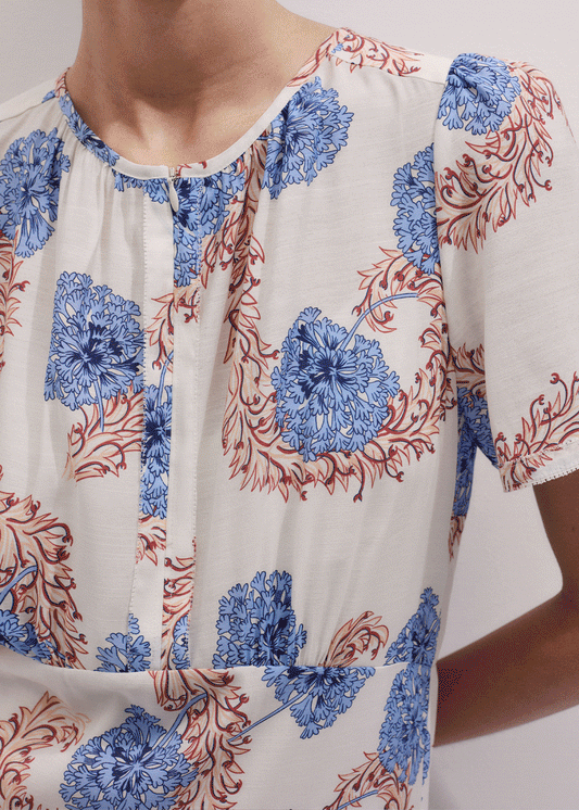 ME and EM Clothing Cream Fit + Flare Maxi Dress