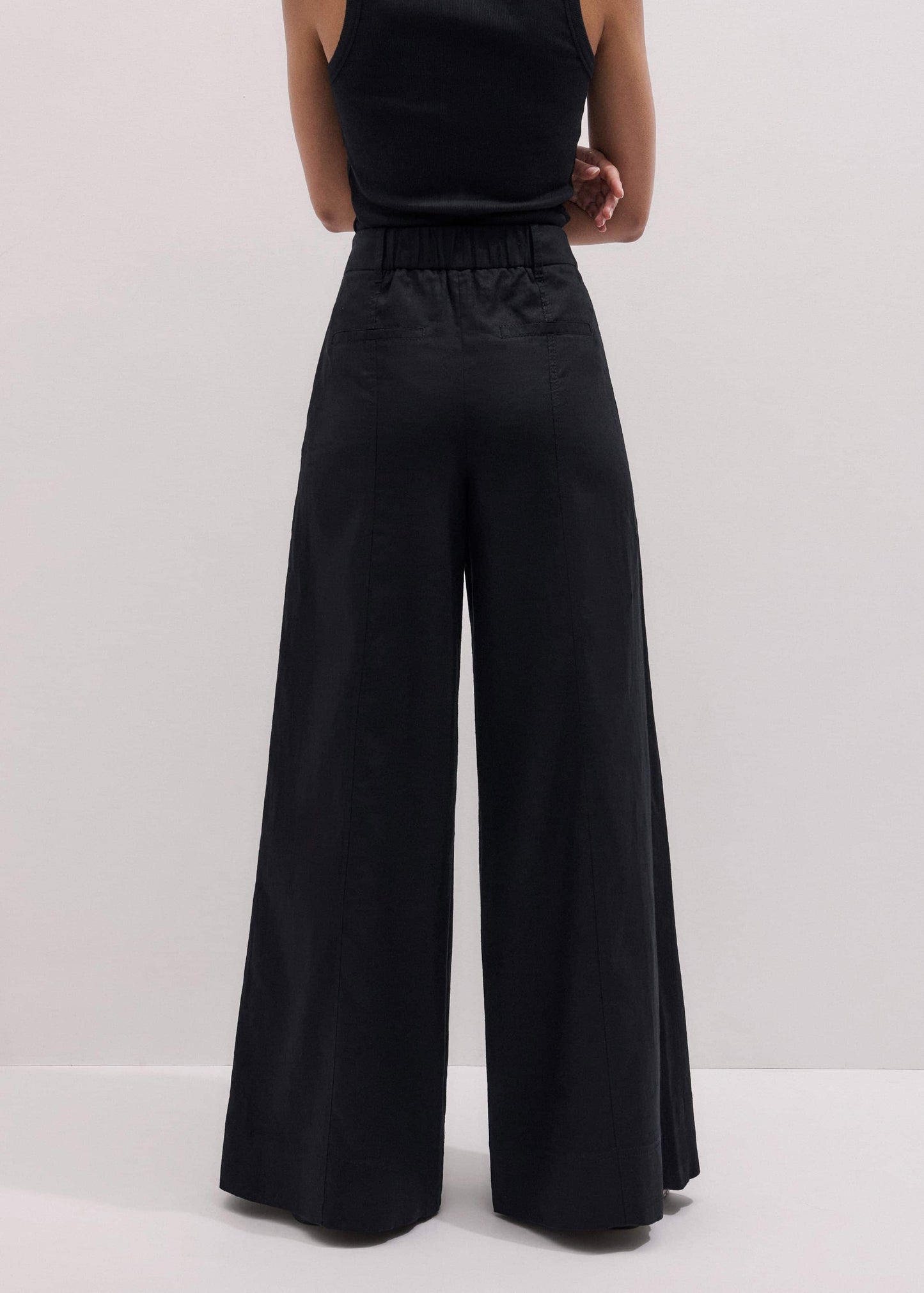 ME and EM Clothing Black Wide-Leg Pant