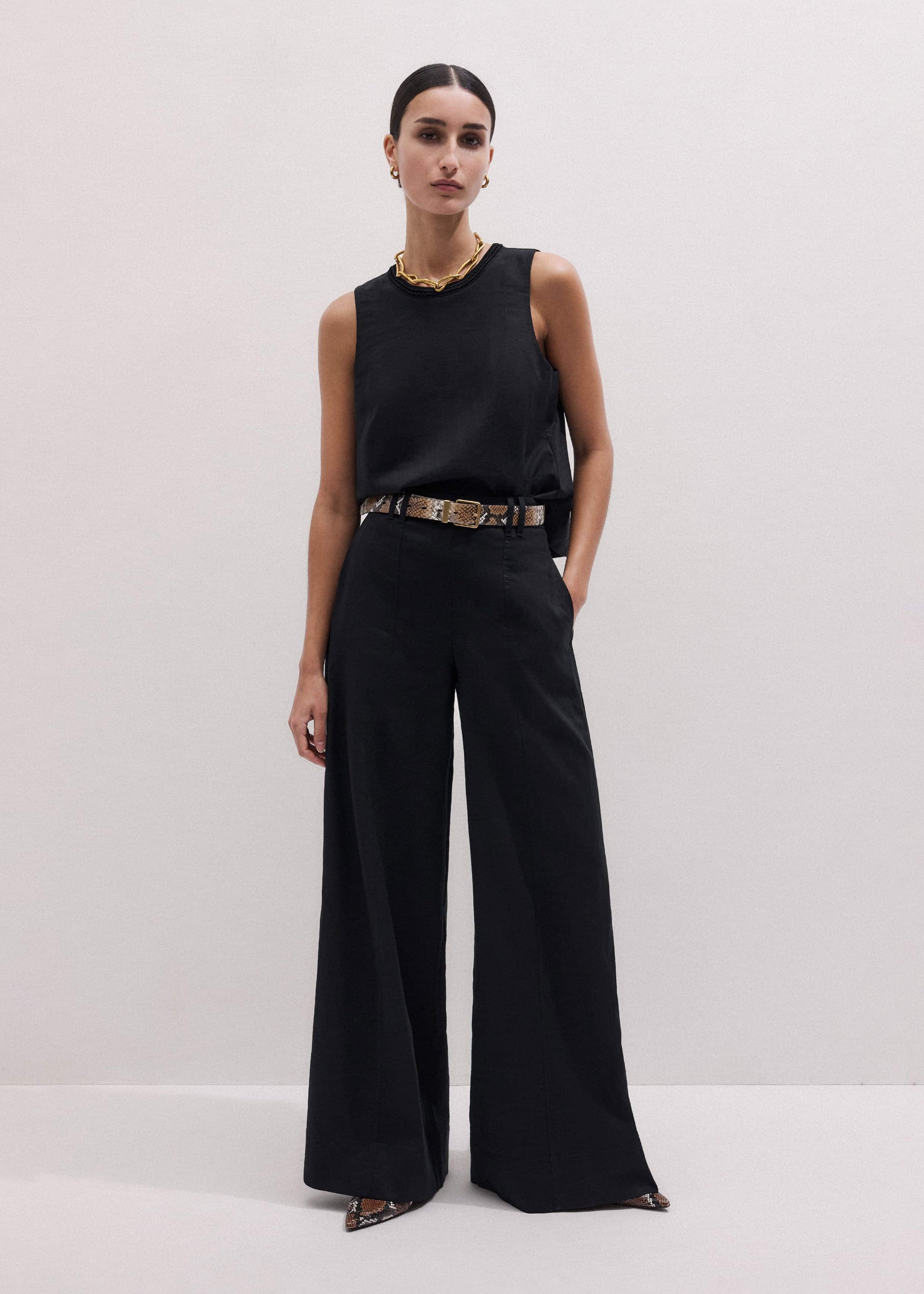 ME and EM Clothing Black Wide-Leg Pant