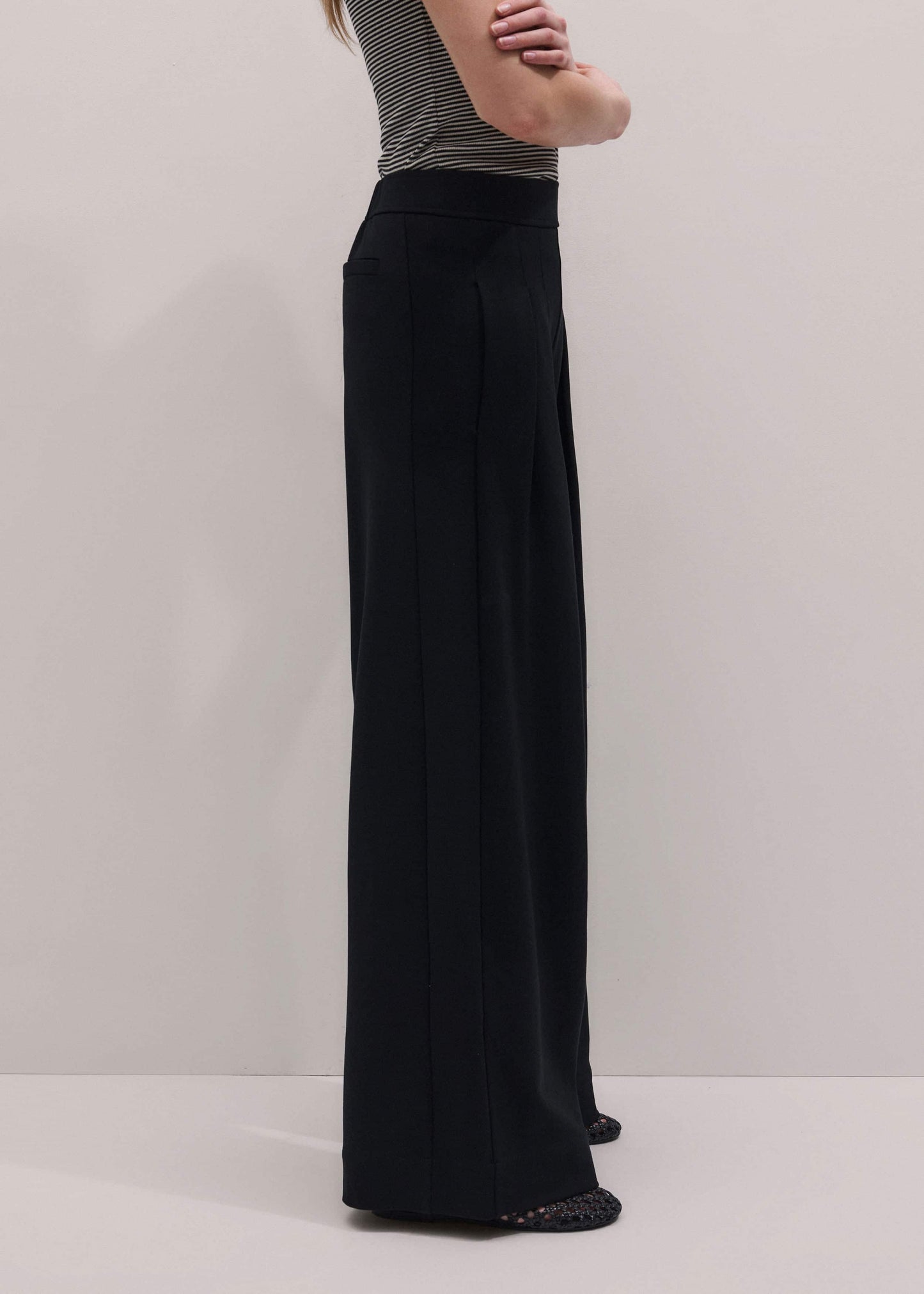 ME and EM Clothing Black Luxe Travel Tailoring Wide-Leg Pant