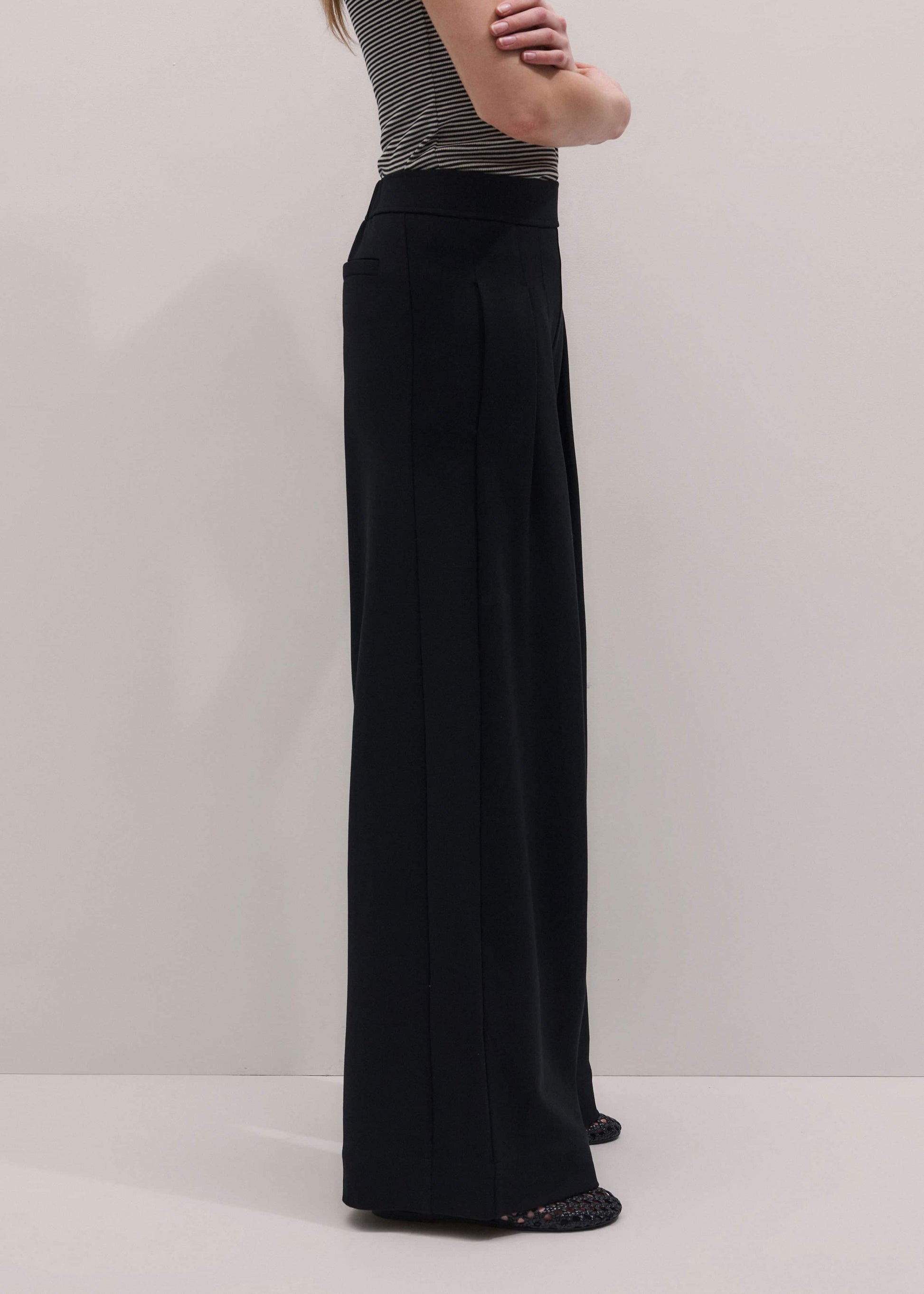 ME and EM Clothing Black Luxe Travel Tailoring Wide-Leg Pant