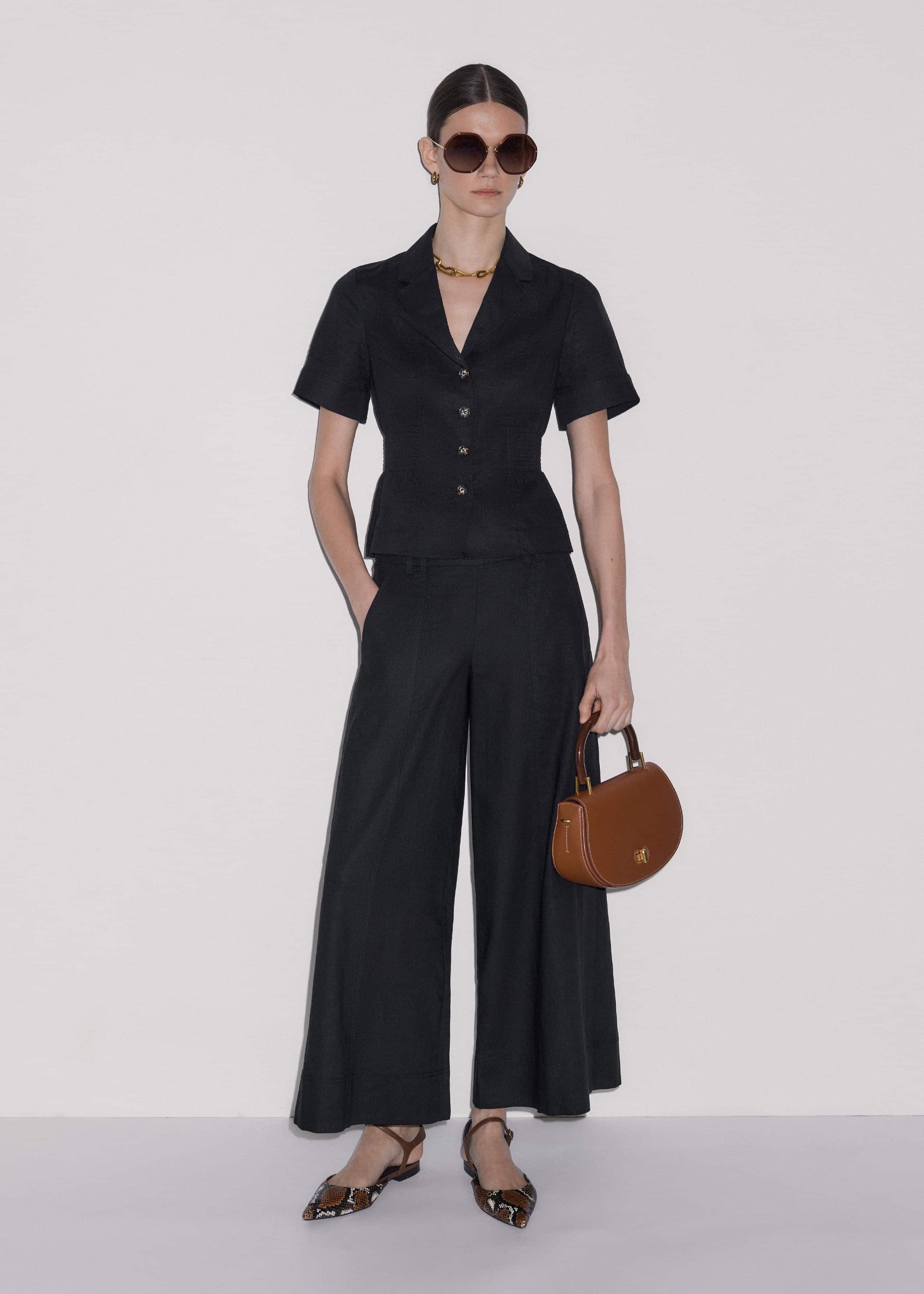 ME and EM Clothing Black Crop Wide-Leg Pant