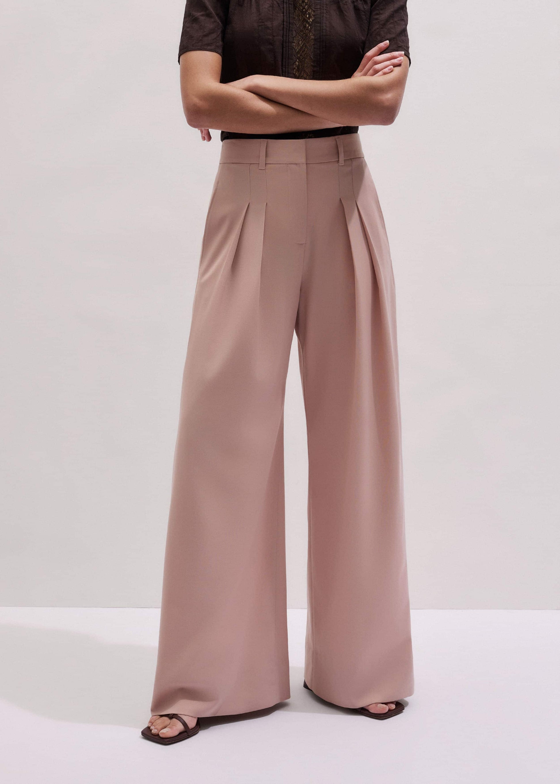 ME and EM Clothing Pink Pleat Wide-Leg Pant