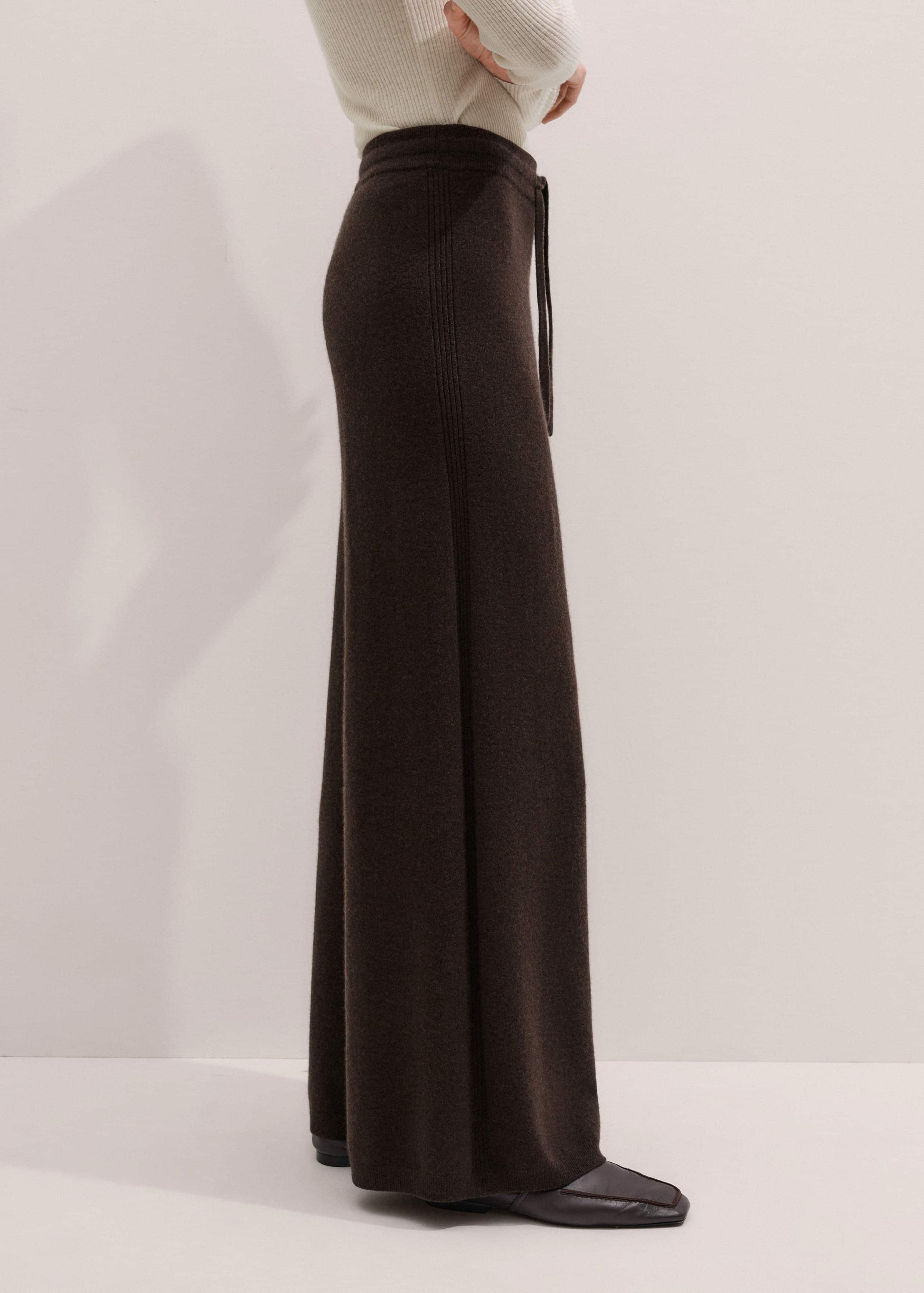 ME and EM Clothing Brown Cashmere Wide-Leg Knit Pant
