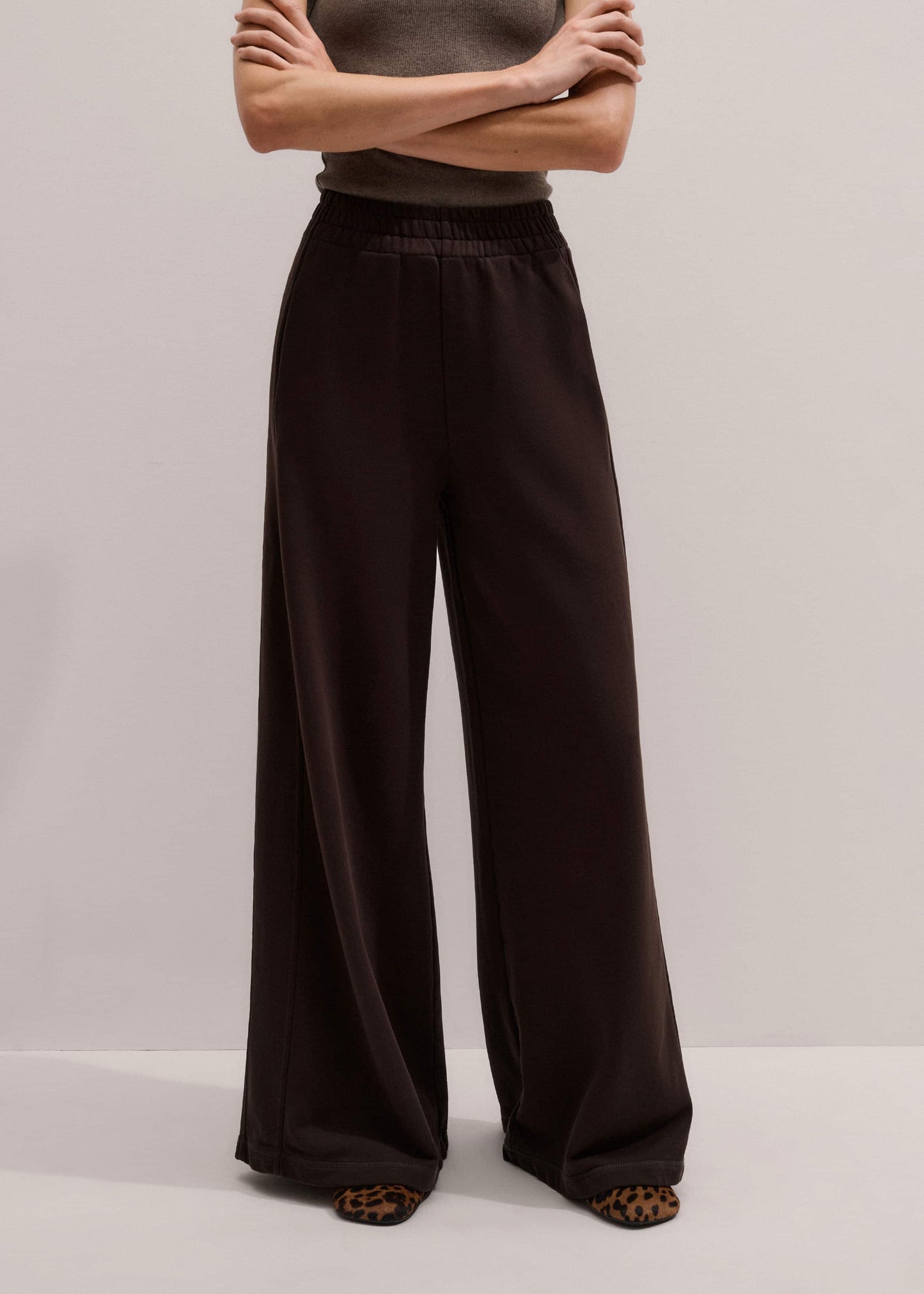 ME and EM Clothing Brown Sweatshirt Wide-Leg Track Pant