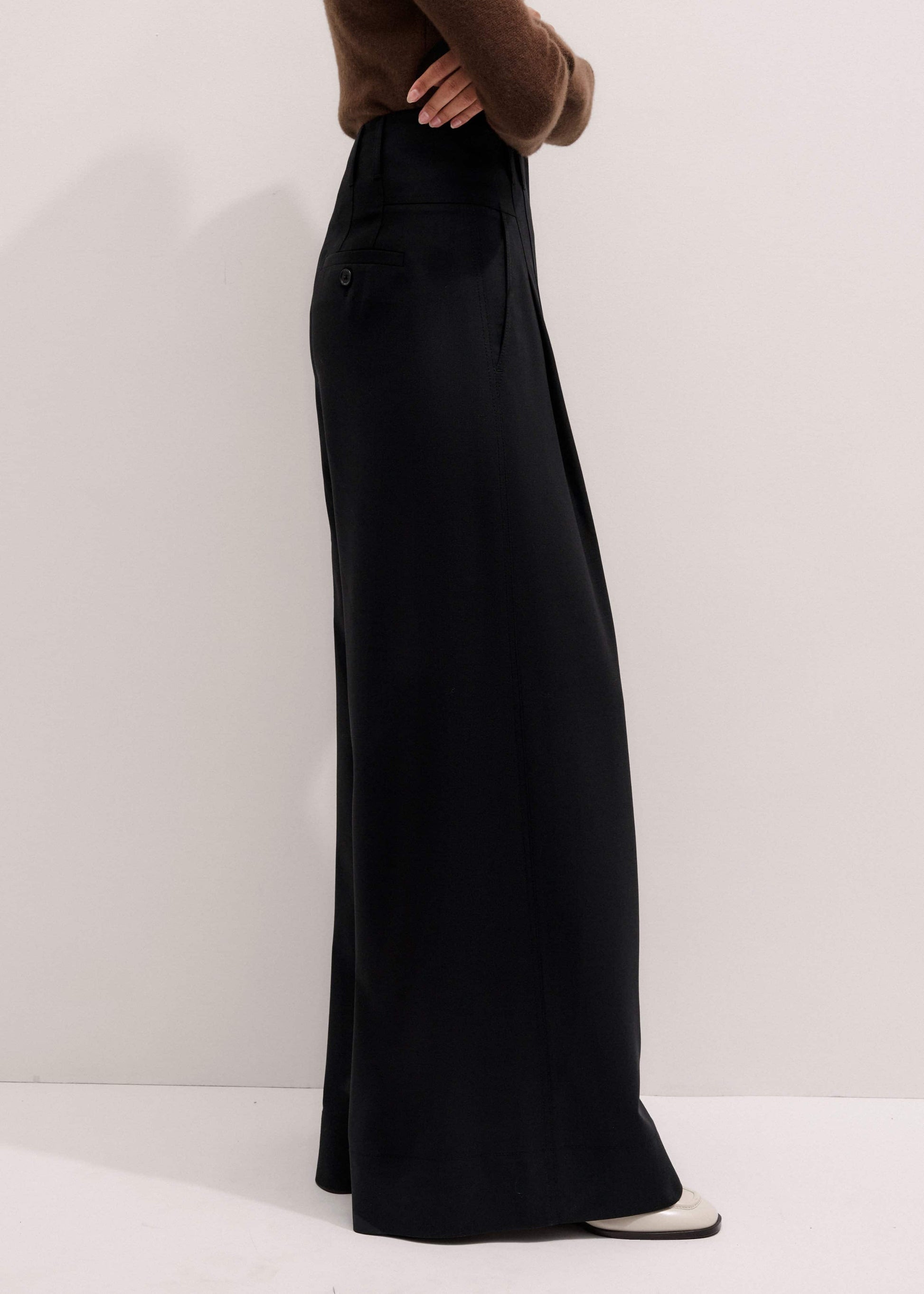 ME and EM Clothing Black Wool Ultra Wide-Leg Pleat Pant