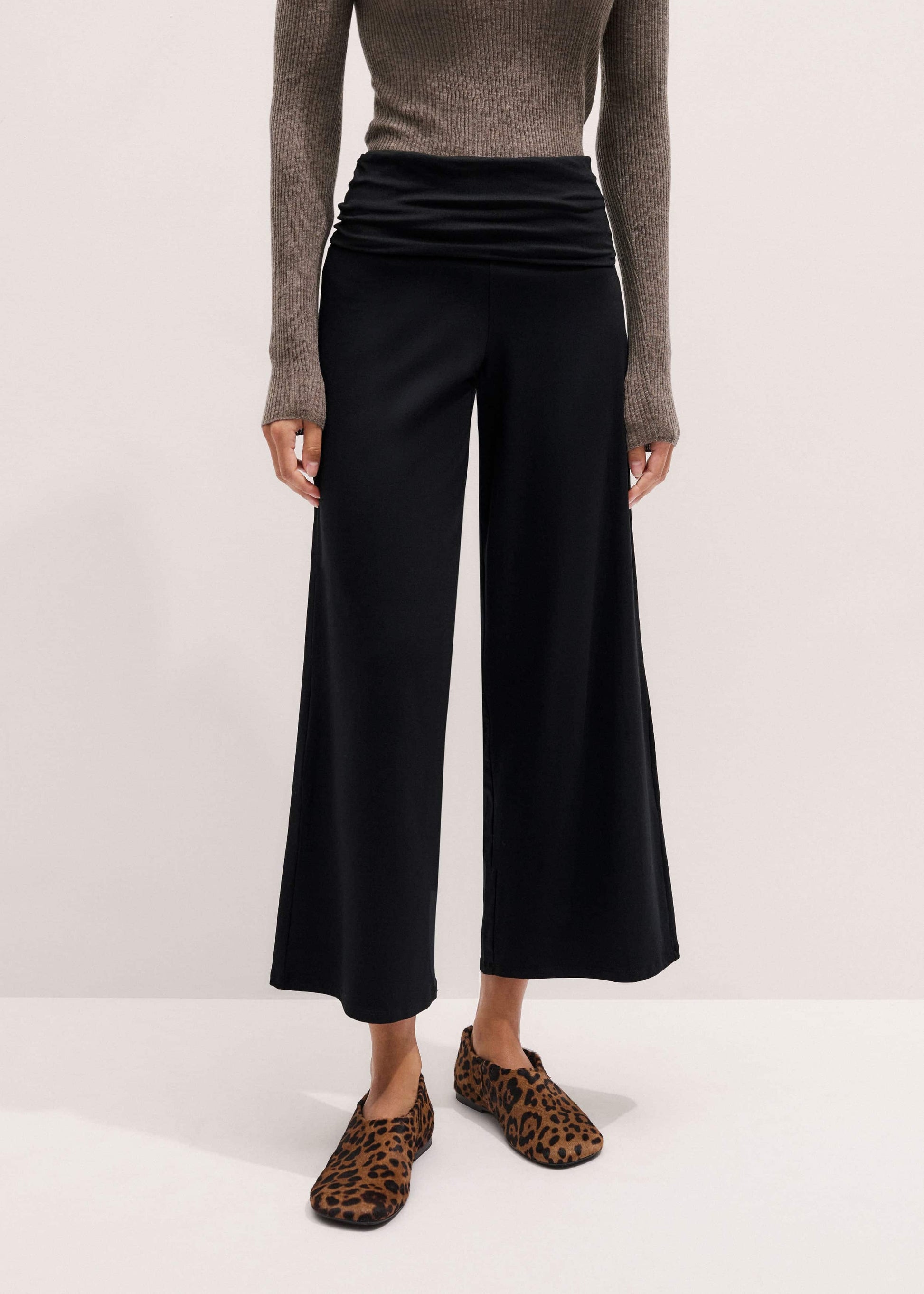 ME and EM Clothing Black Icon Crop Palazzo Pant
