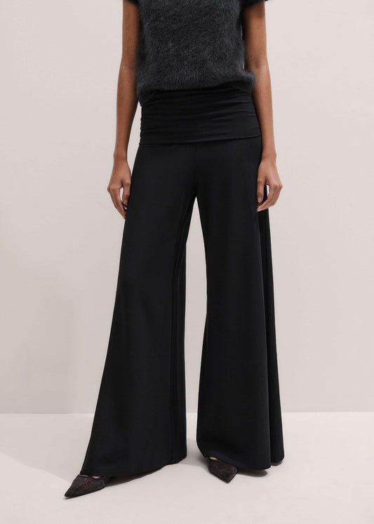 ME and EM Clothing Black Super Wide Palazzo Pant