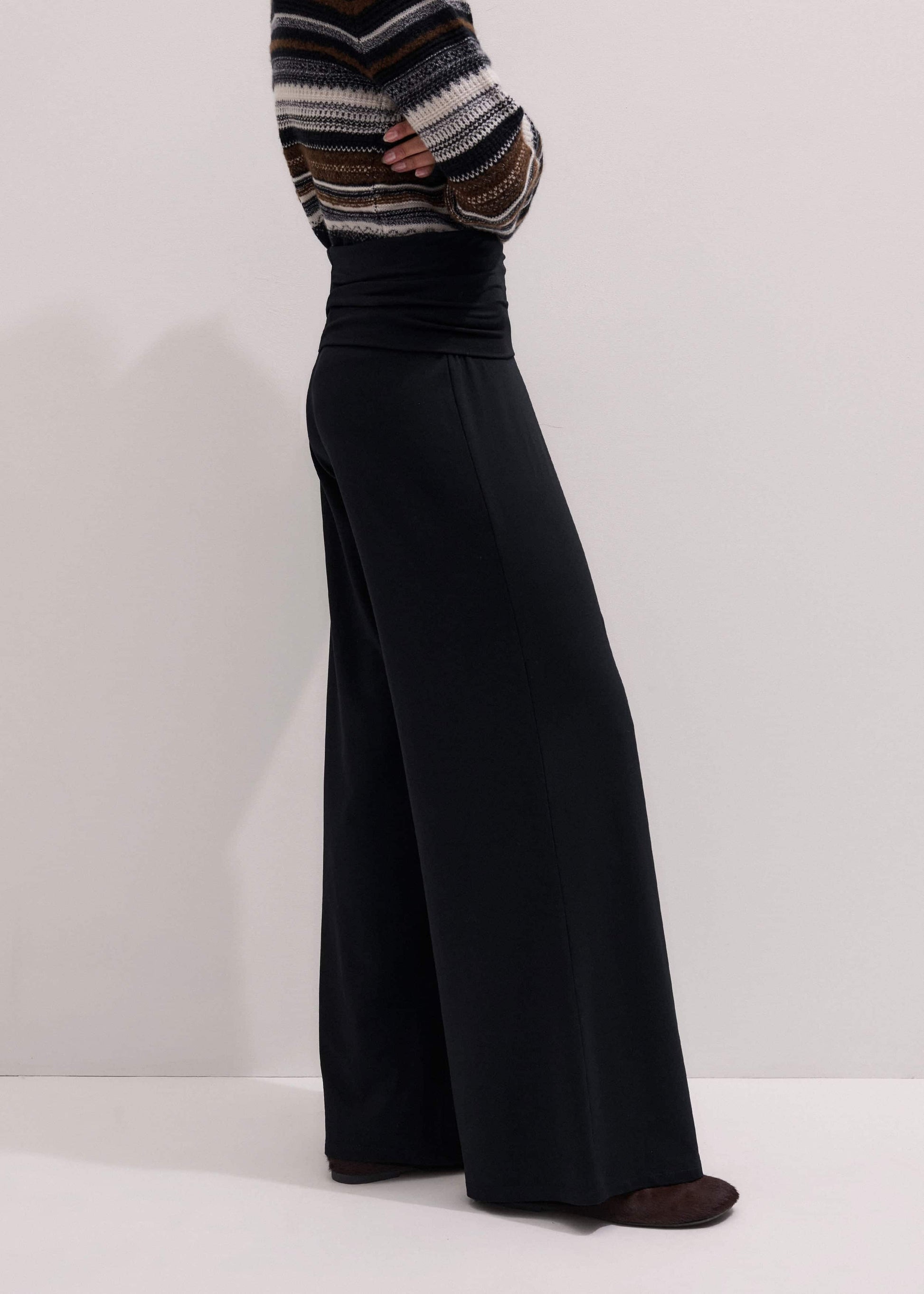 ME and EM Clothing Black Icon Palazzo Pant