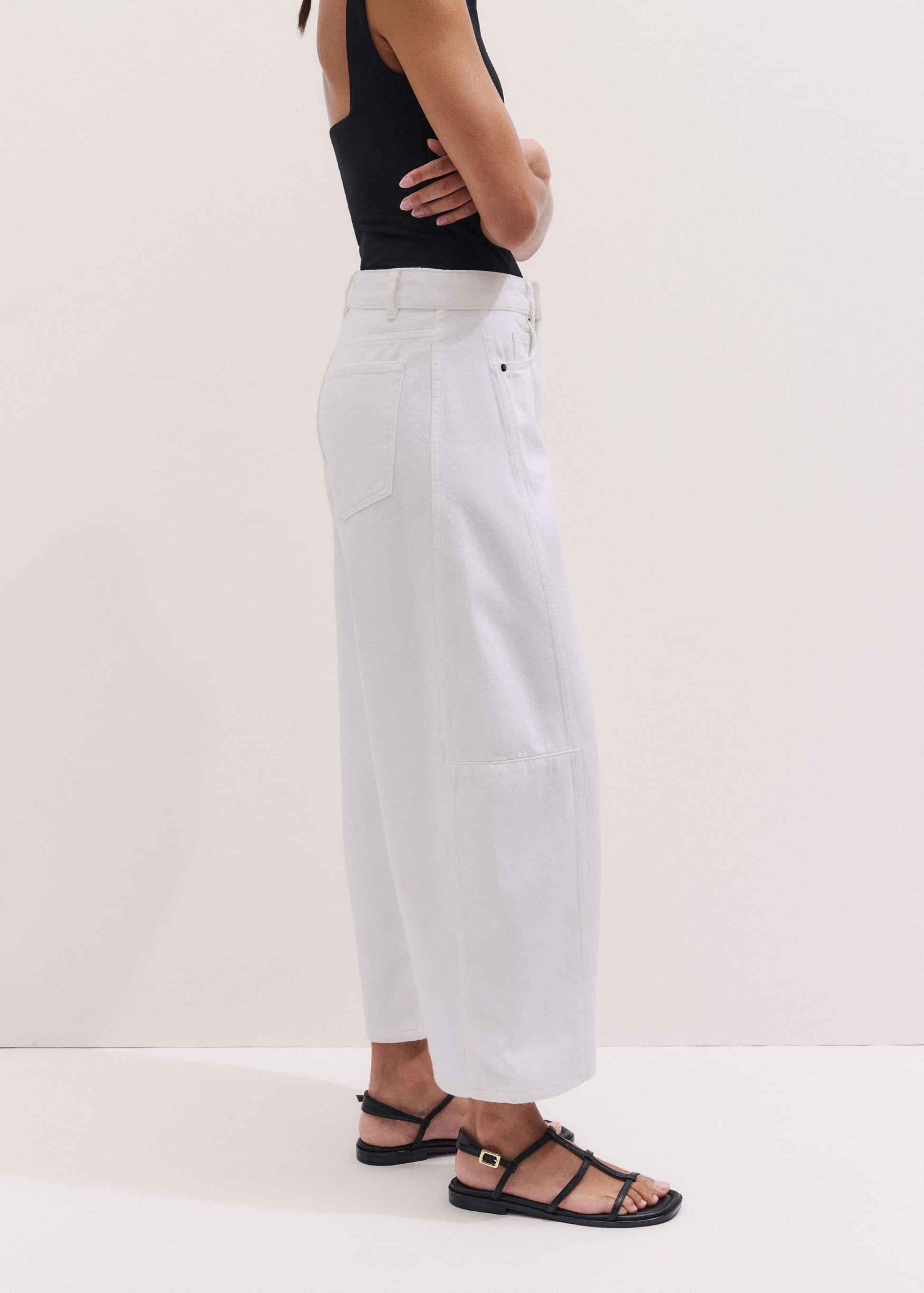 ME and EM Clothing White Exaggerated Crop Jean