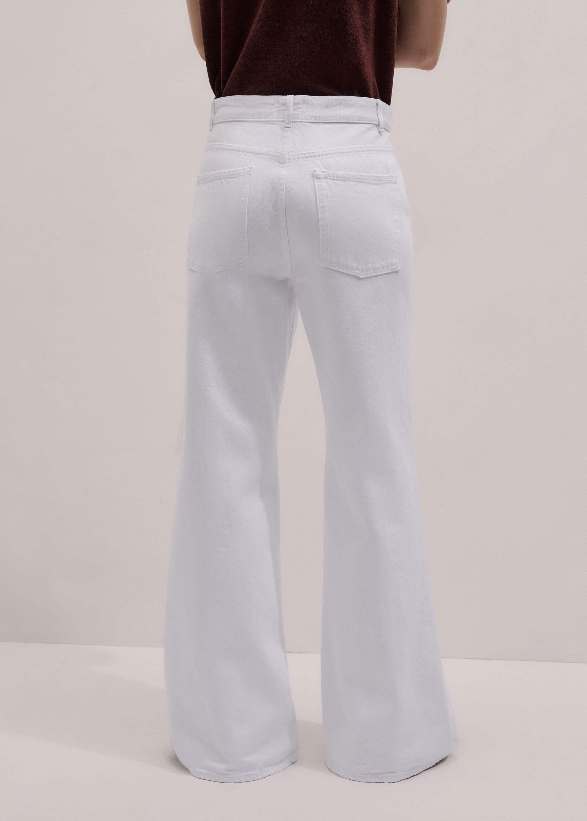 ME and EM Clothing White Leg Elongator Jean