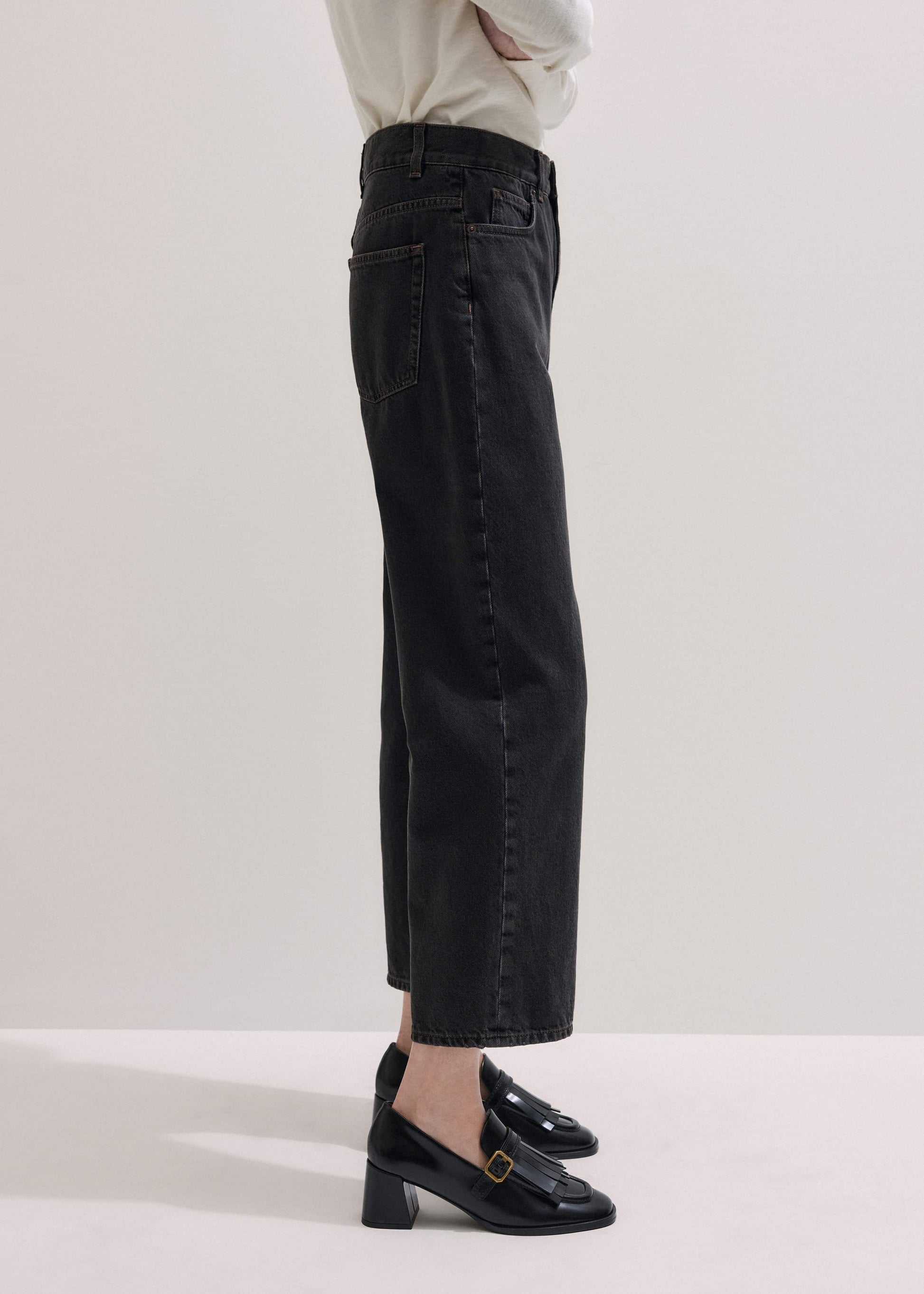 ME and EM Clothing Black Straight Cropped Relaxed Jean