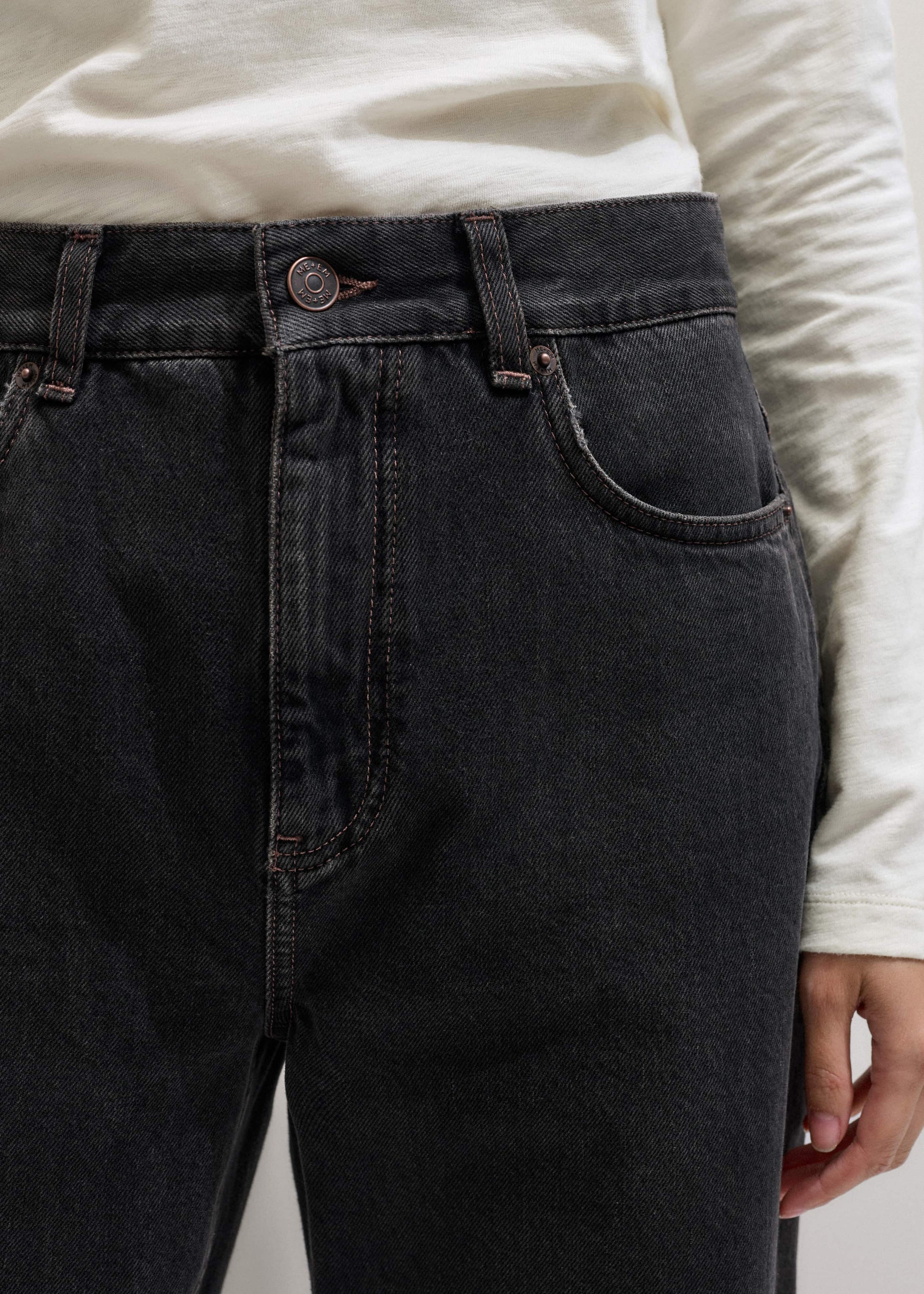 ME and EM Clothing Black Straight Cropped Relaxed Jean
