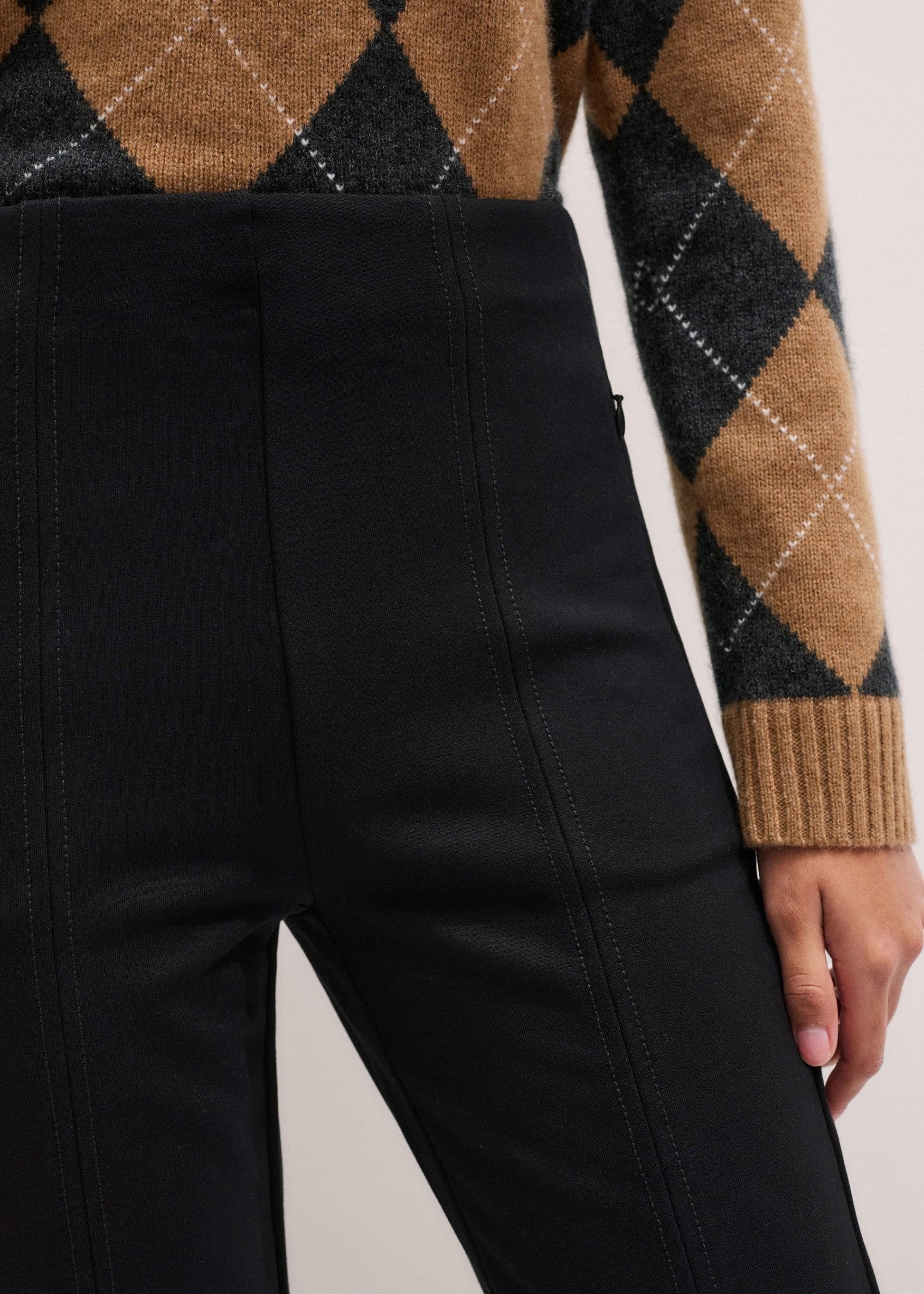 ME and EM Clothing Black Travel Tailoring Pull On Slim Crop Pant