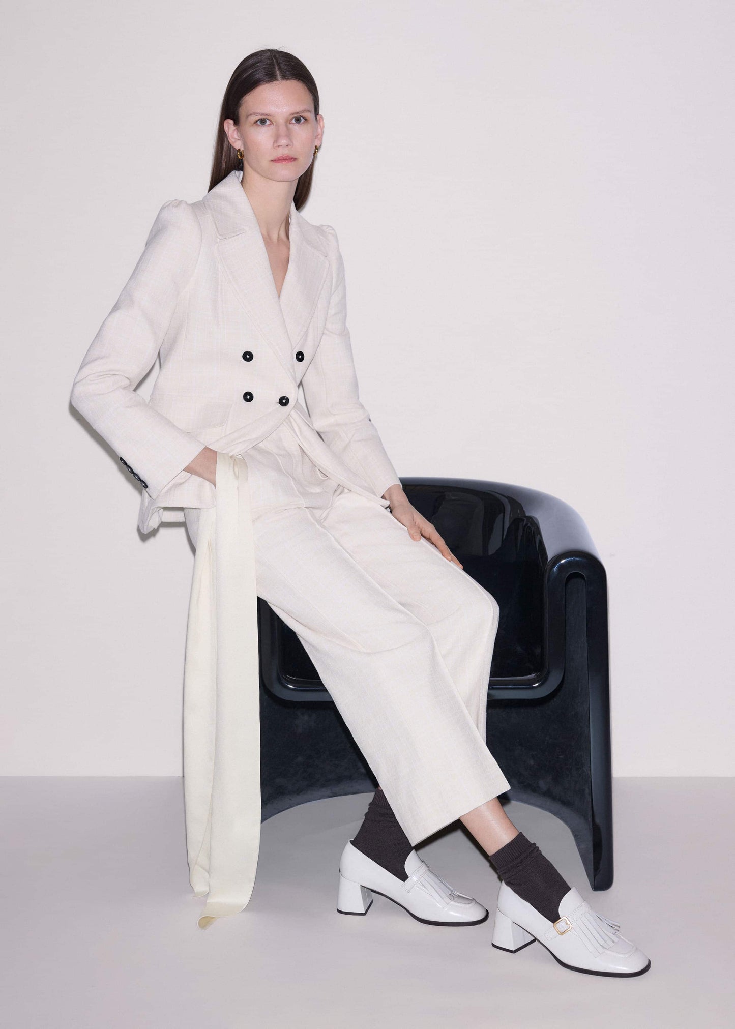ME and EM Clothing Ivory Textured Straight Crop Pant