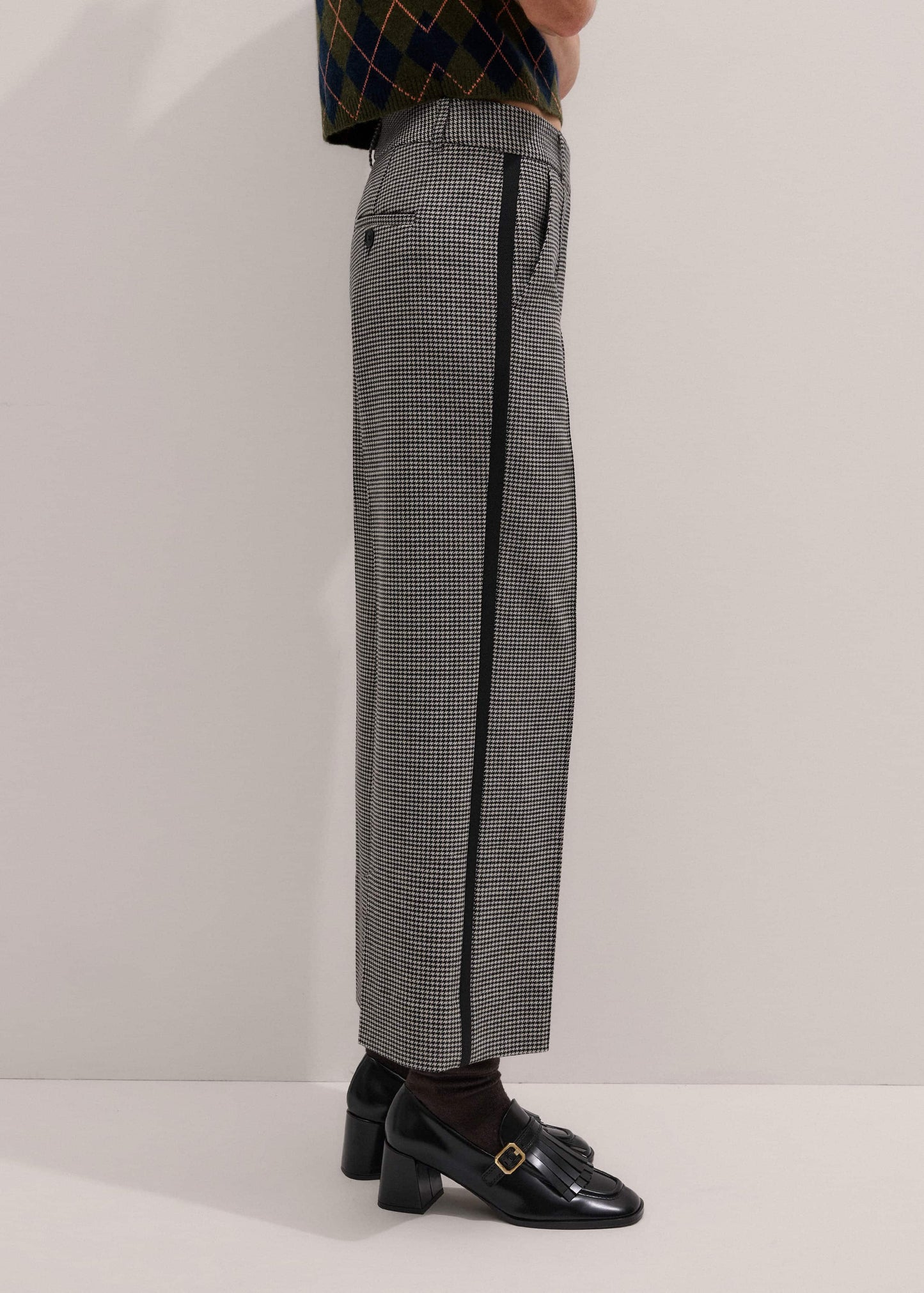 ME and EM Clothing Ivory Houndstooth Straight Crop Trouser