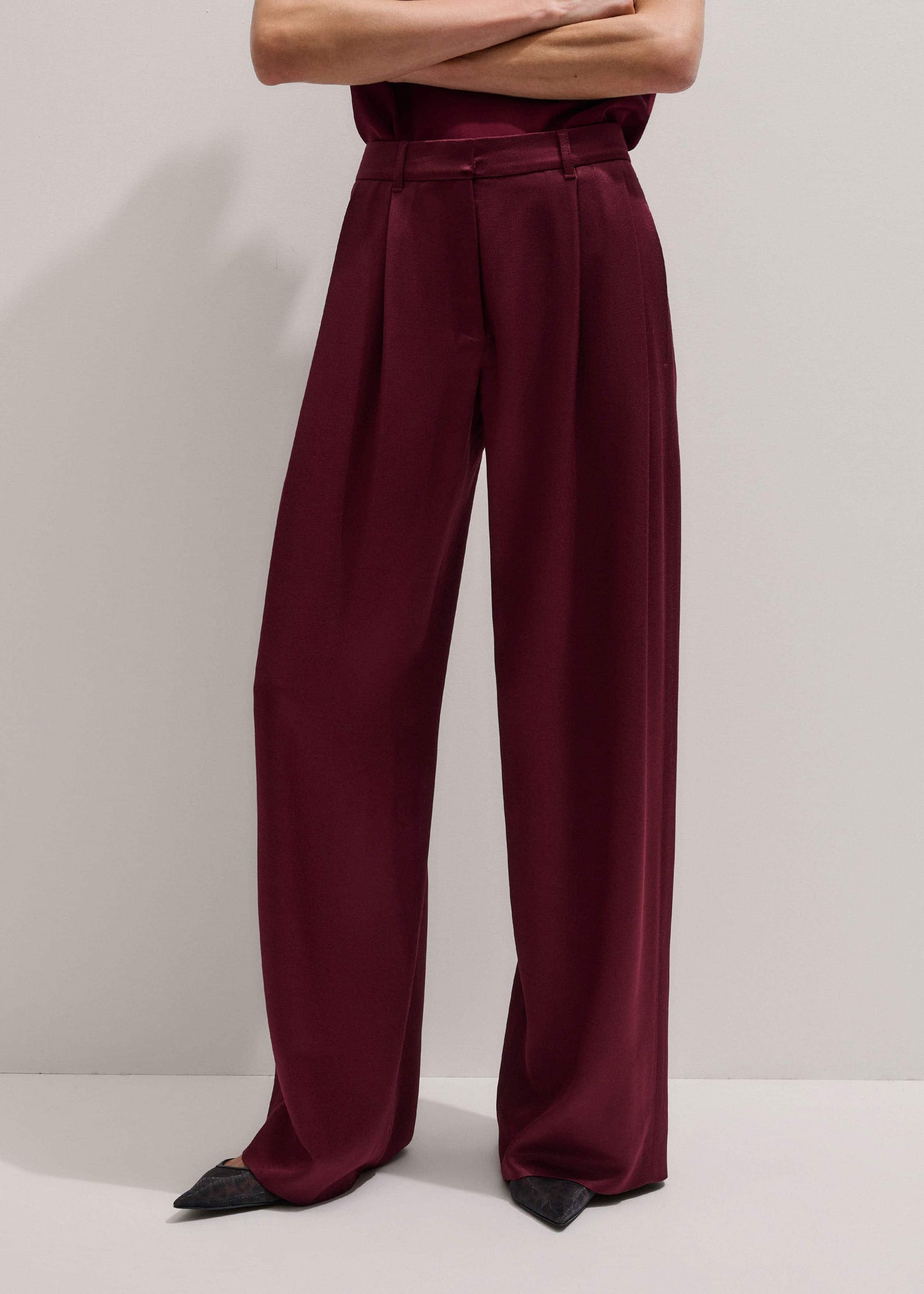 ME and EM Clothing Red Wool Event Ready Pleat Straight-Leg Pant