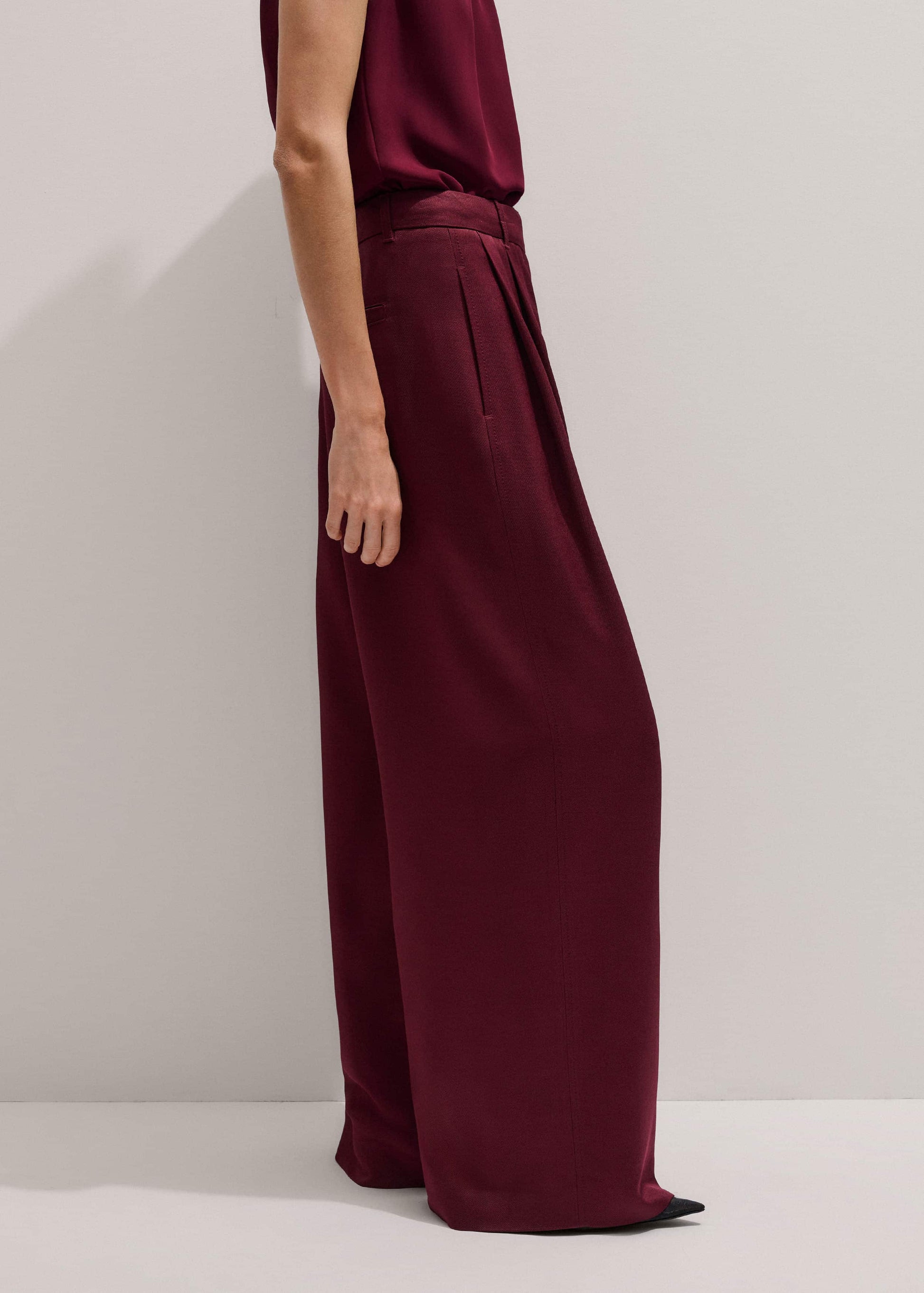 ME and EM Clothing Red Wool Event Ready Pleat Straight-Leg Pant