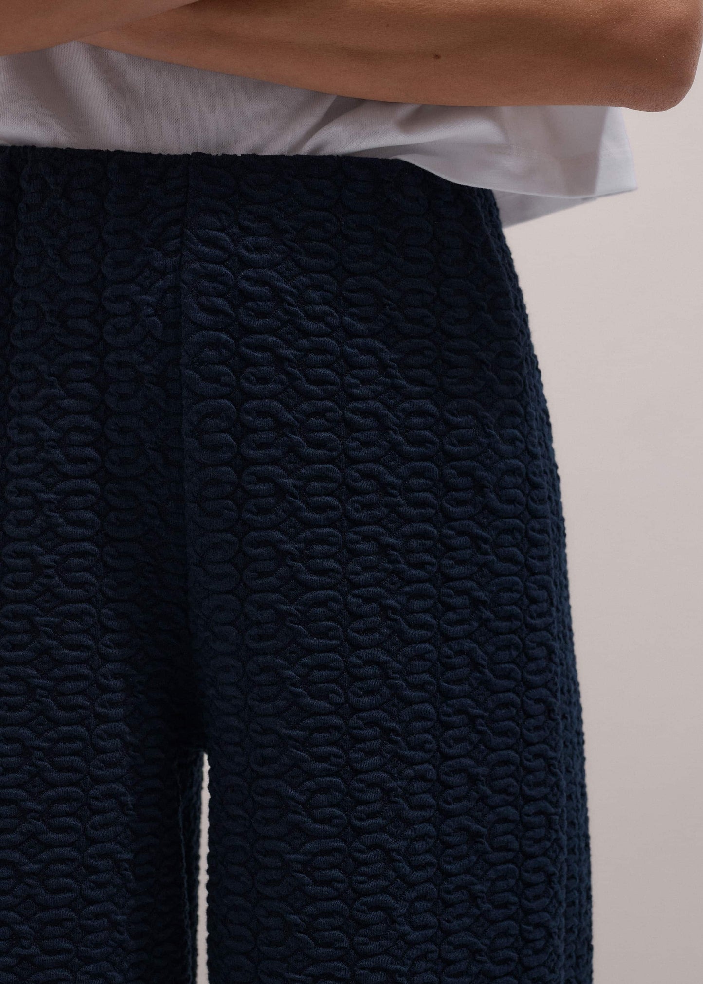 ME and EM Clothing Navy Curling Cross Jacquard Cropped Pant