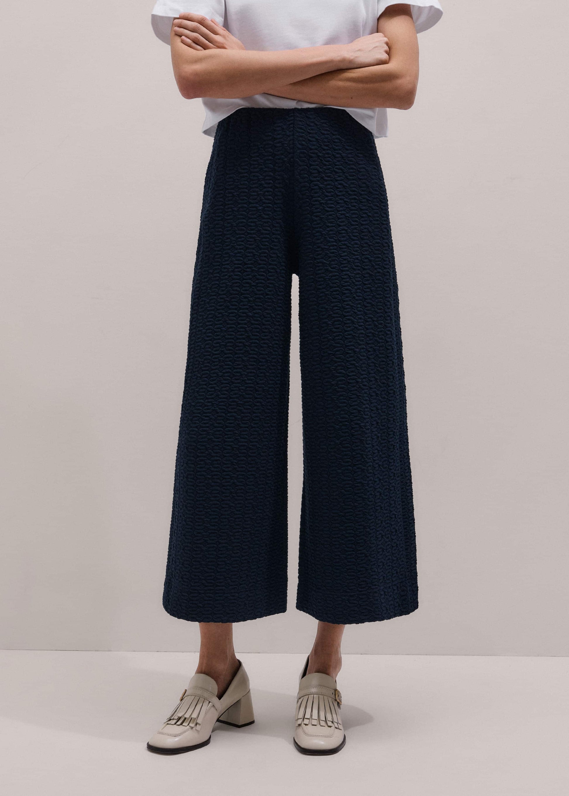 ME and EM Clothing Navy Curling Cross Jacquard Cropped Pant