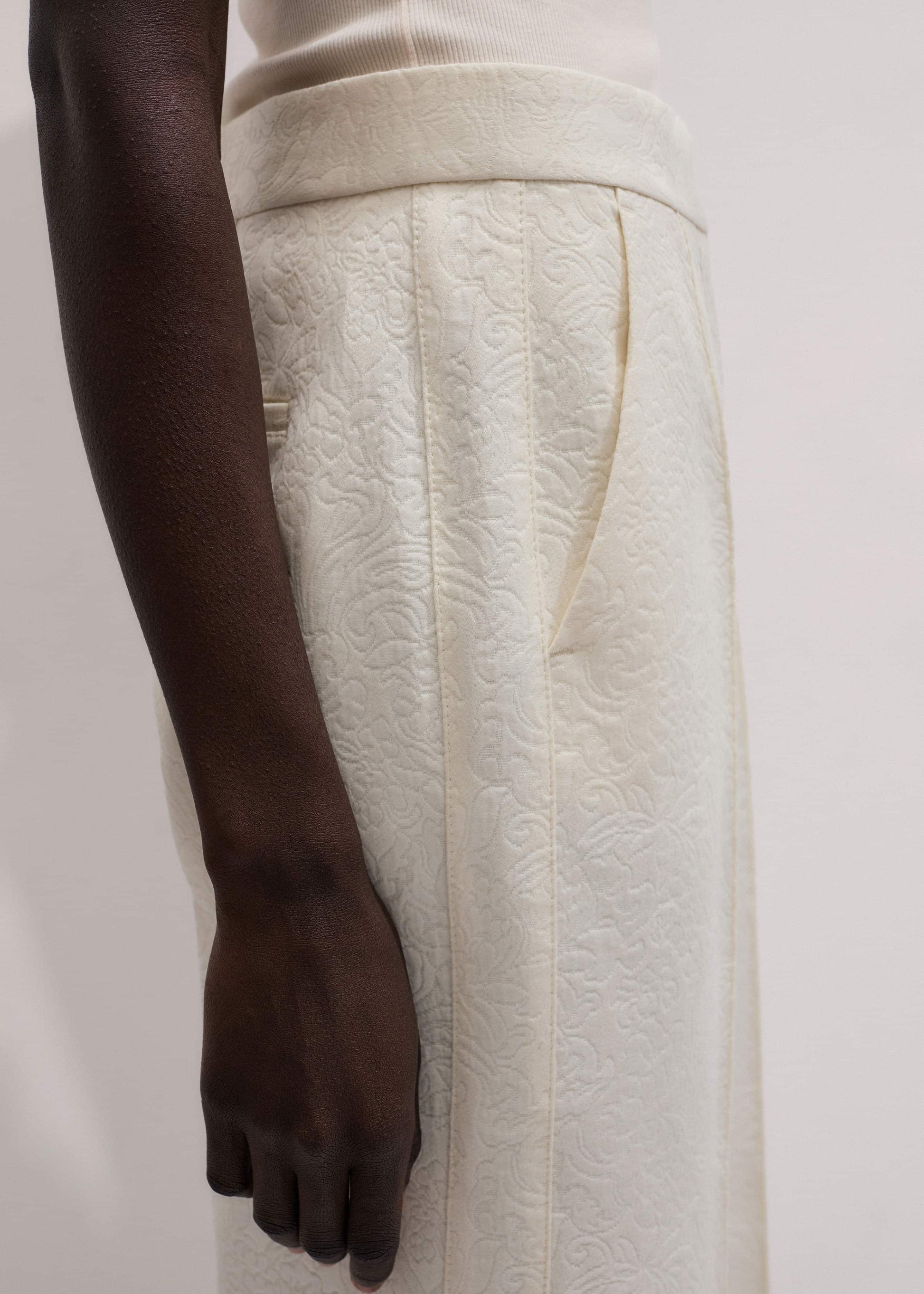 ME and EM Clothing Ivory Luxe Jacquard Straight Crop Pant
