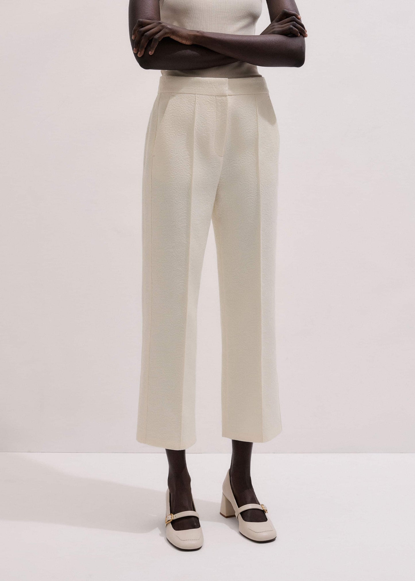 ME and EM Clothing Ivory Luxe Jacquard Straight Crop Pant