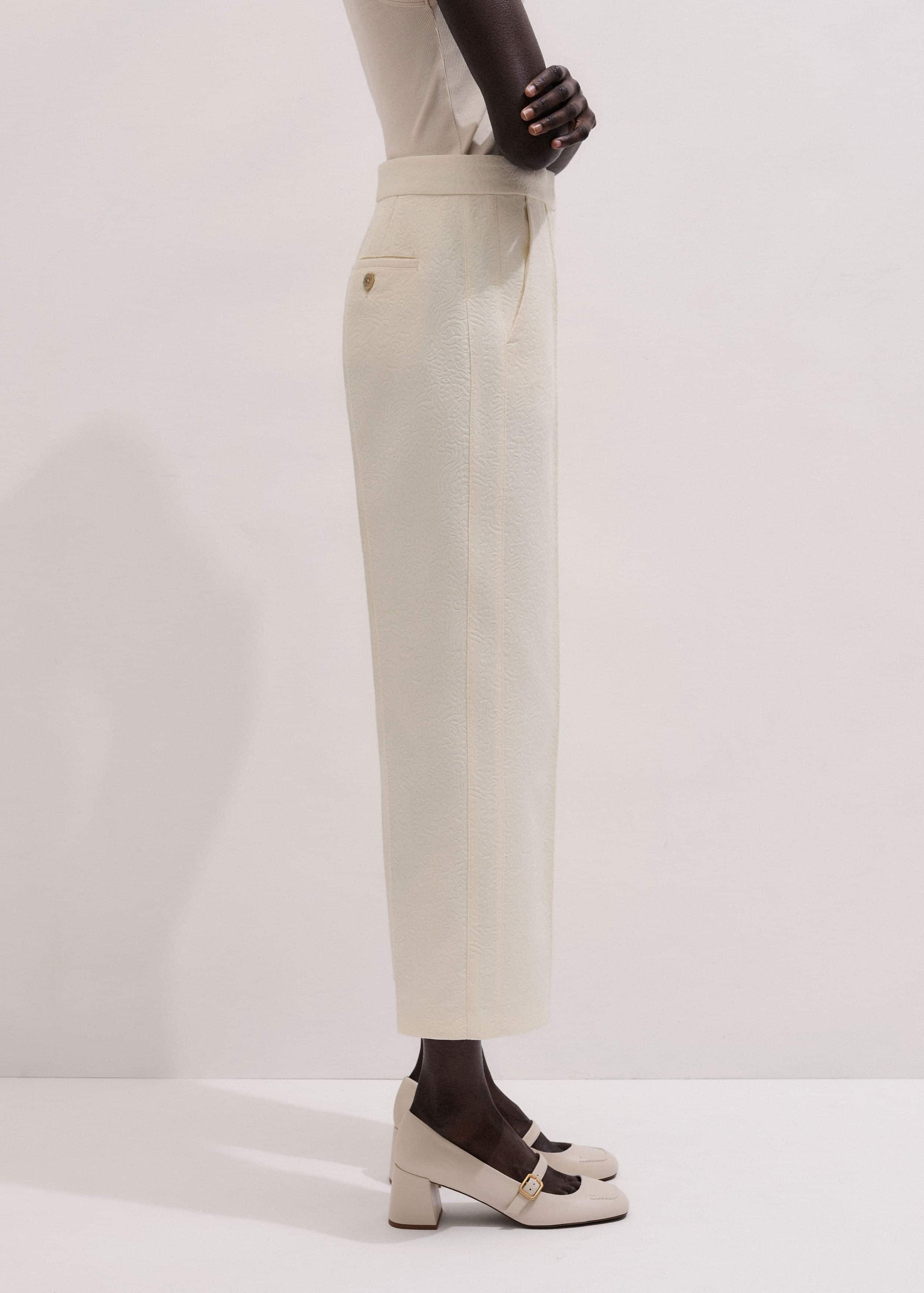 ME and EM Clothing Ivory Luxe Jacquard Straight Crop Pant