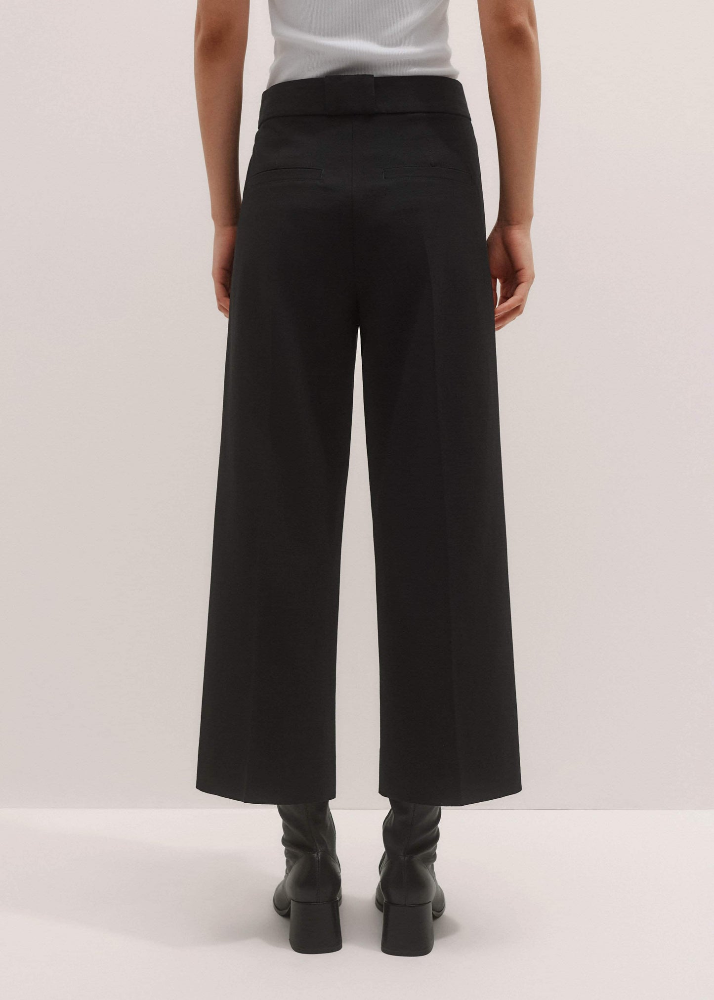 ME and EM Clothing Black Straight Crop Pant