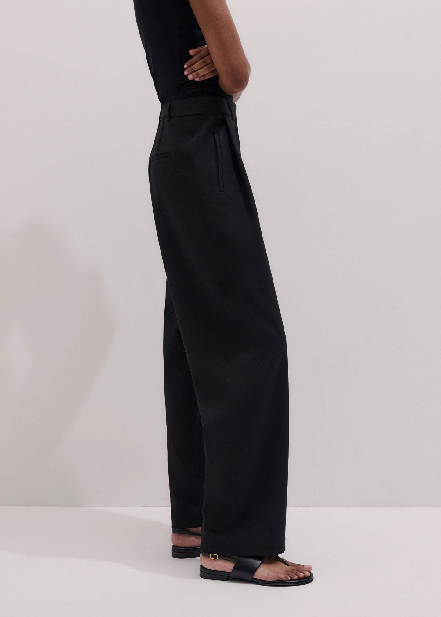 ME and EM Clothing Black Clever Tapered Pant