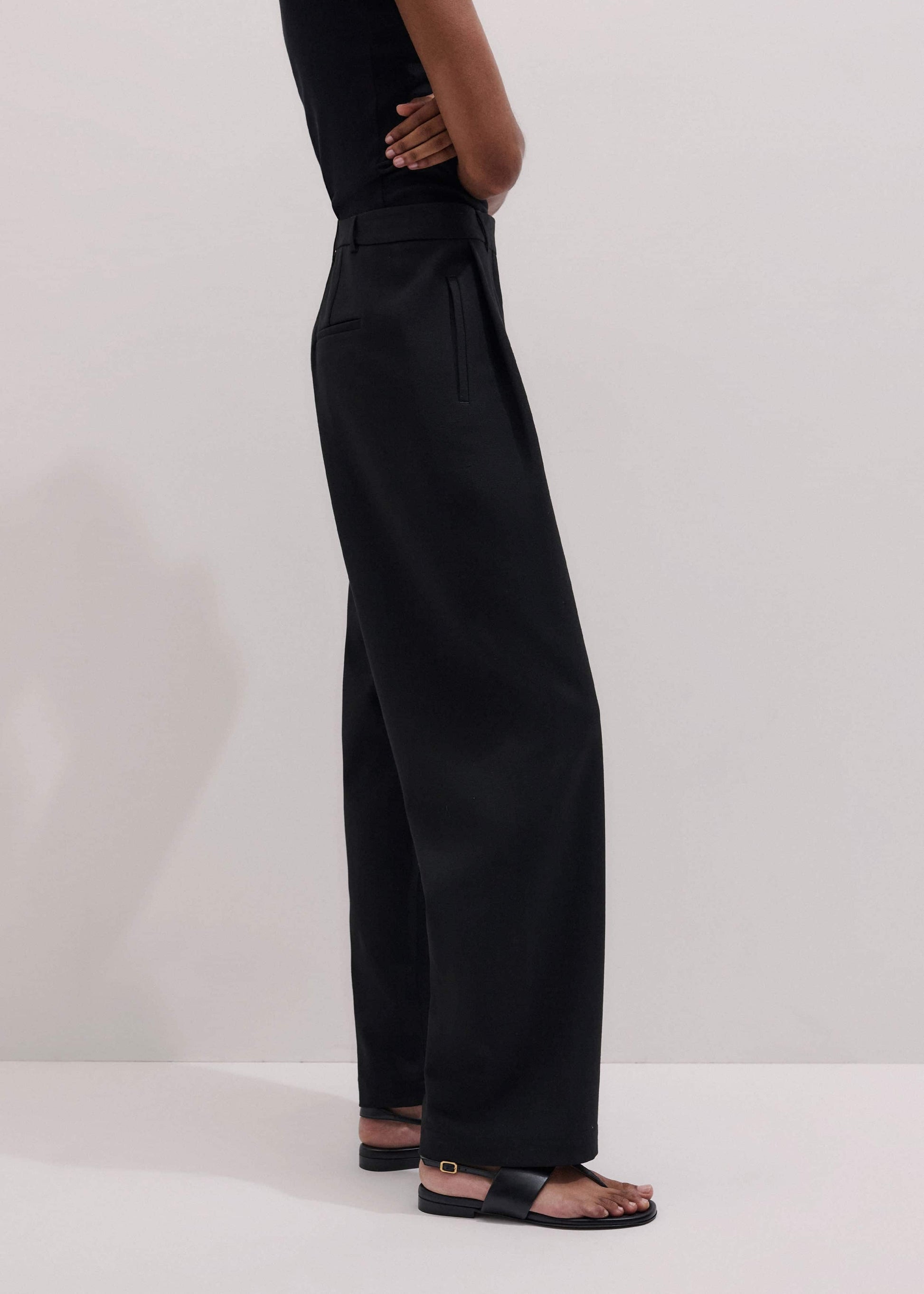ME and EM Clothing Black Clever Tapered Pant