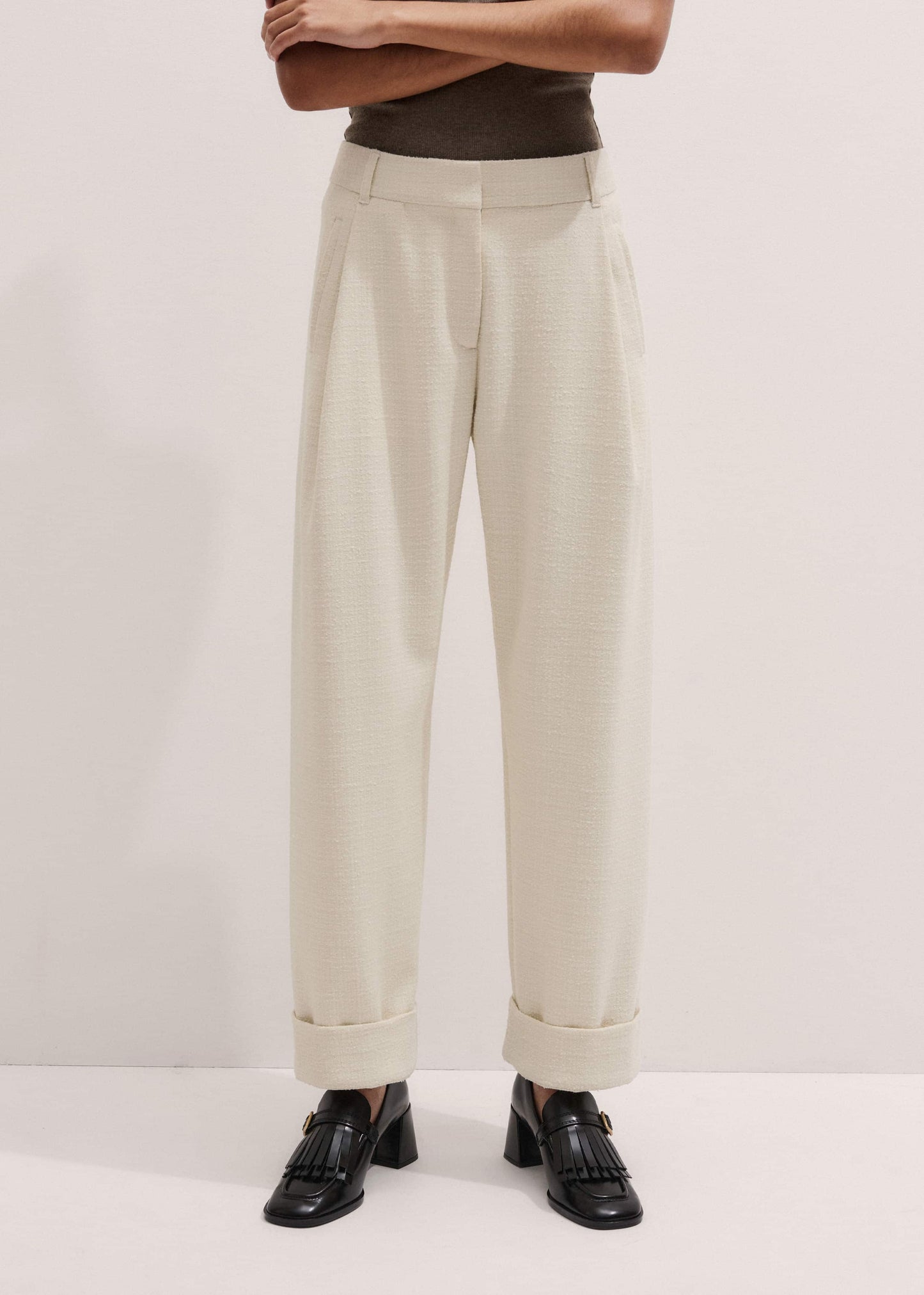 ME and EM Clothing Ivory Clever Tapered Pant