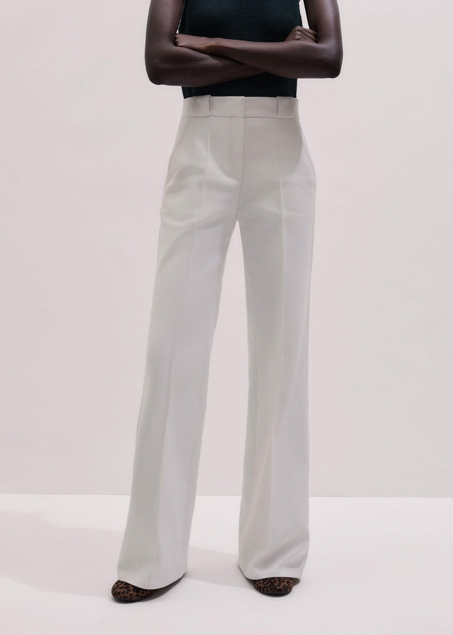 ME and EM Clothing Ivory Everyday Leg Elongator Pant