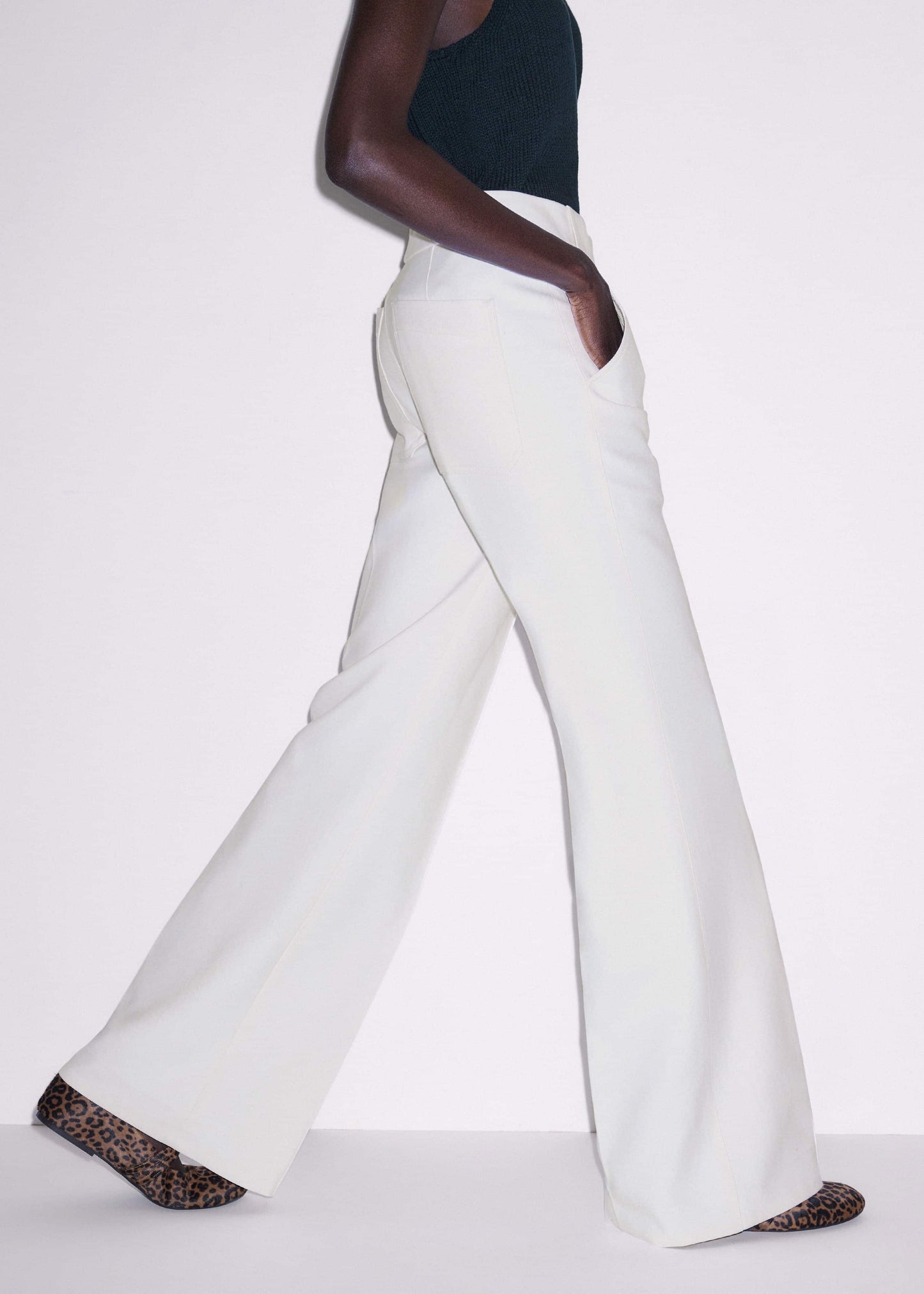 ME and EM Clothing Ivory Everyday Leg Elongator Pant