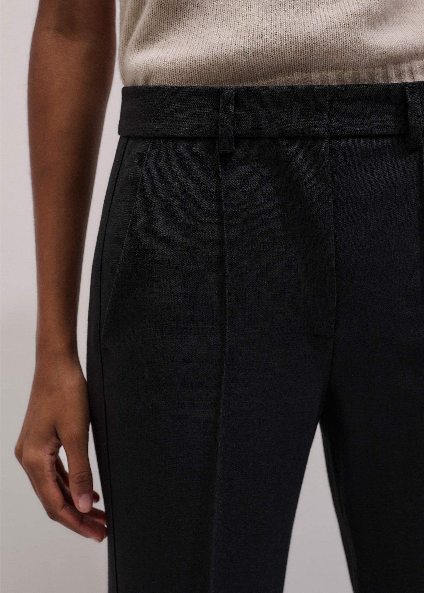 ME and EM Clothing Black Tailored Leg Elongator Pant