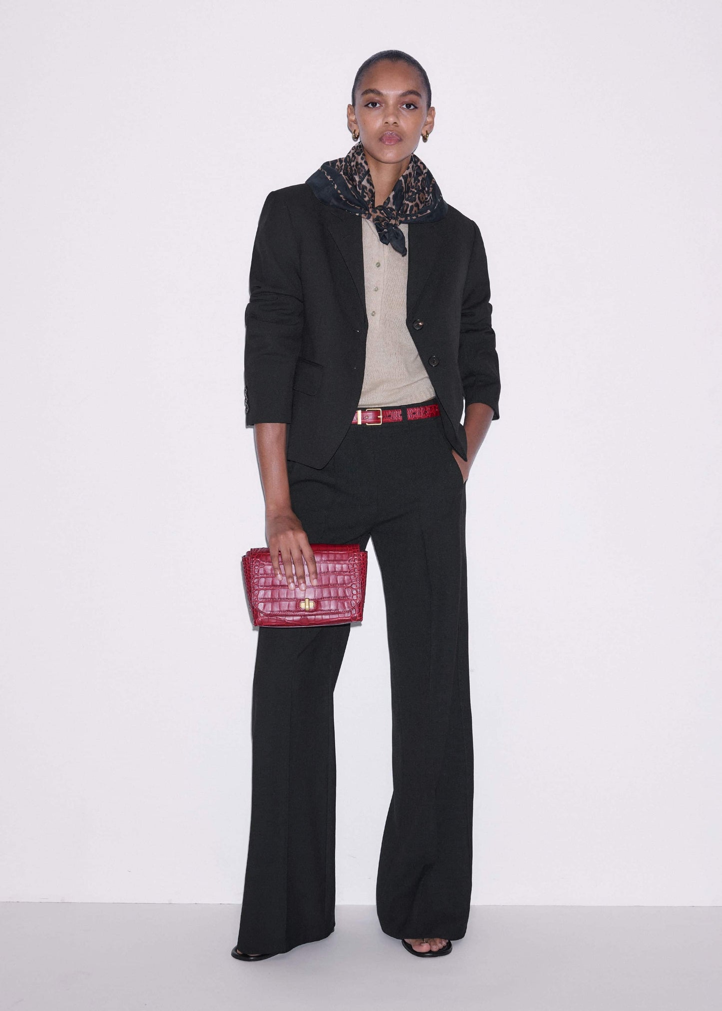 ME and EM Clothing Black Tailored Leg Elongator Pant