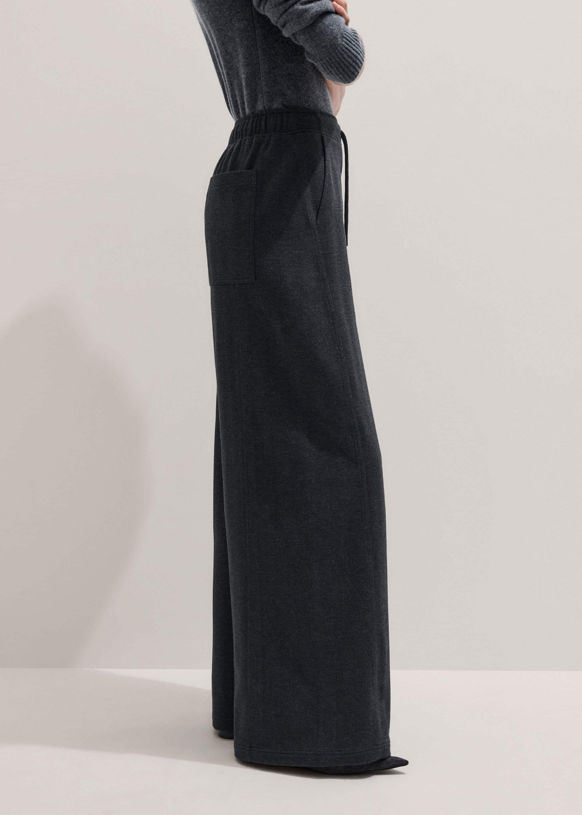 ME and EM Clothing Gray Herringbone Barrel-Leg Pant