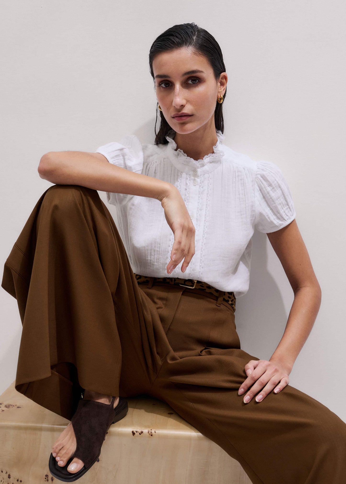 ME and EM Clothing White Straight Cheesecloth Cap-Sleeve Blouse