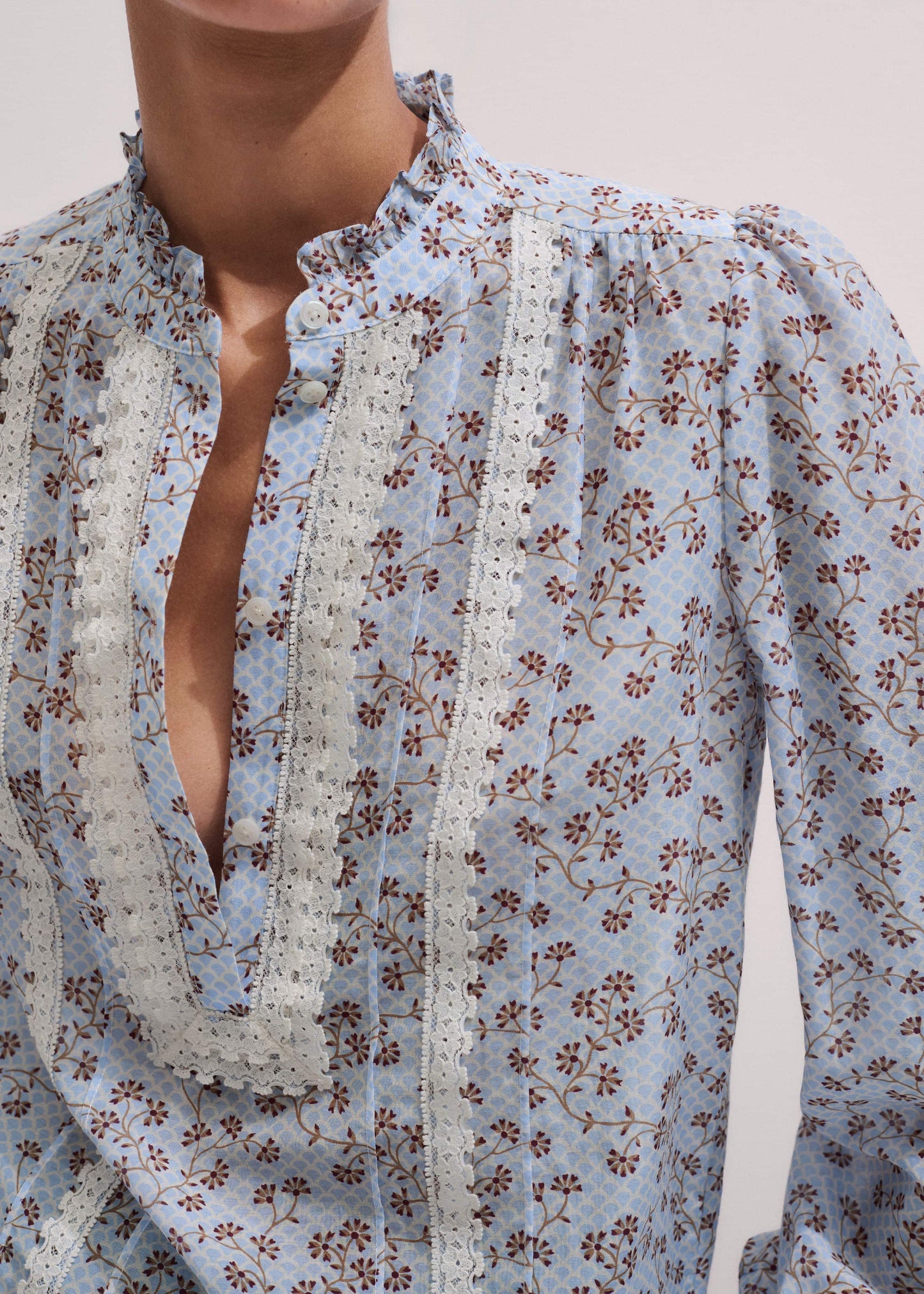 ME and EM Clothing Blue Scallop Daisy Print Trim Detail Blouse + Tie