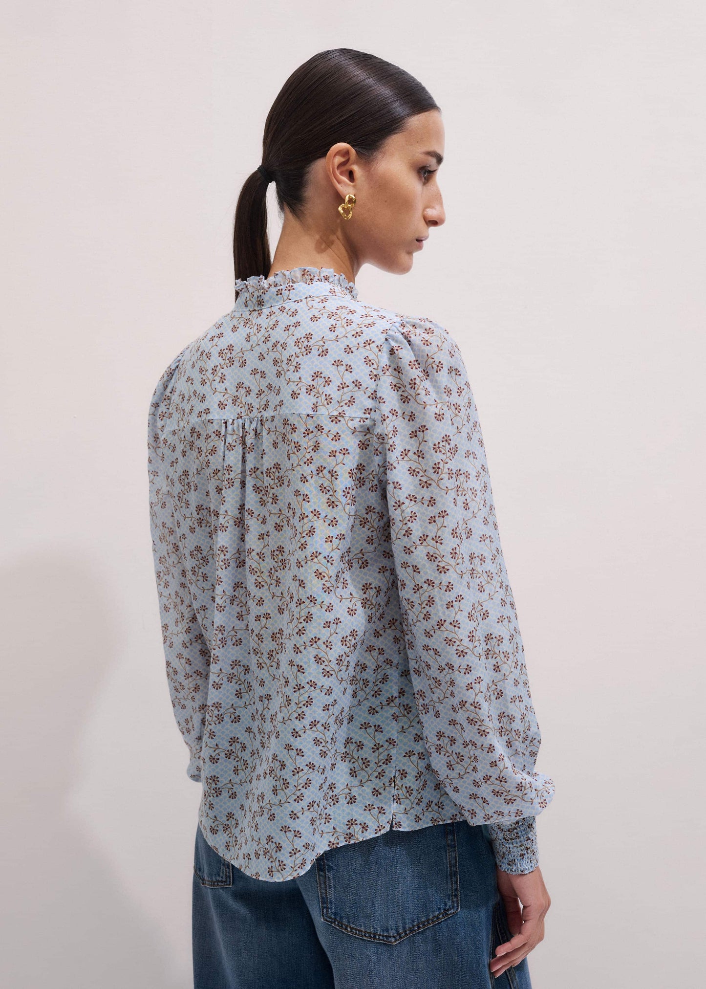 ME and EM Clothing Blue Scallop Daisy Print Trim Detail Blouse + Tie