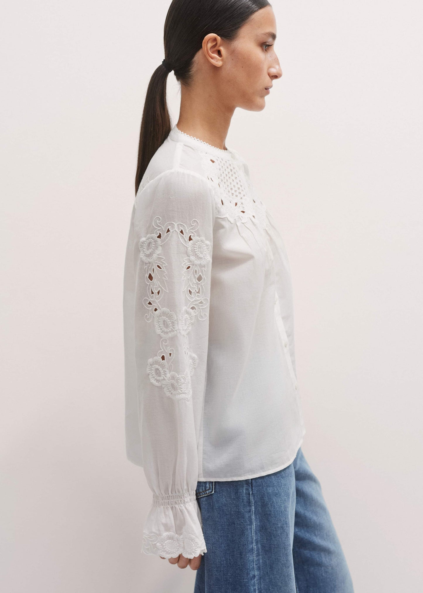 ME and EM Clothing White Floral Embroidery Blouse