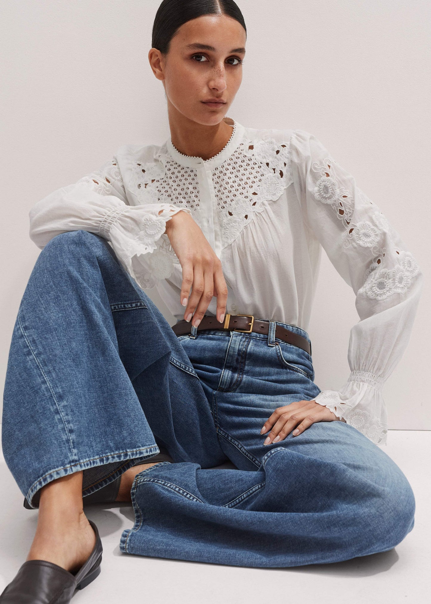 ME and EM Clothing White Floral Embroidery Blouse